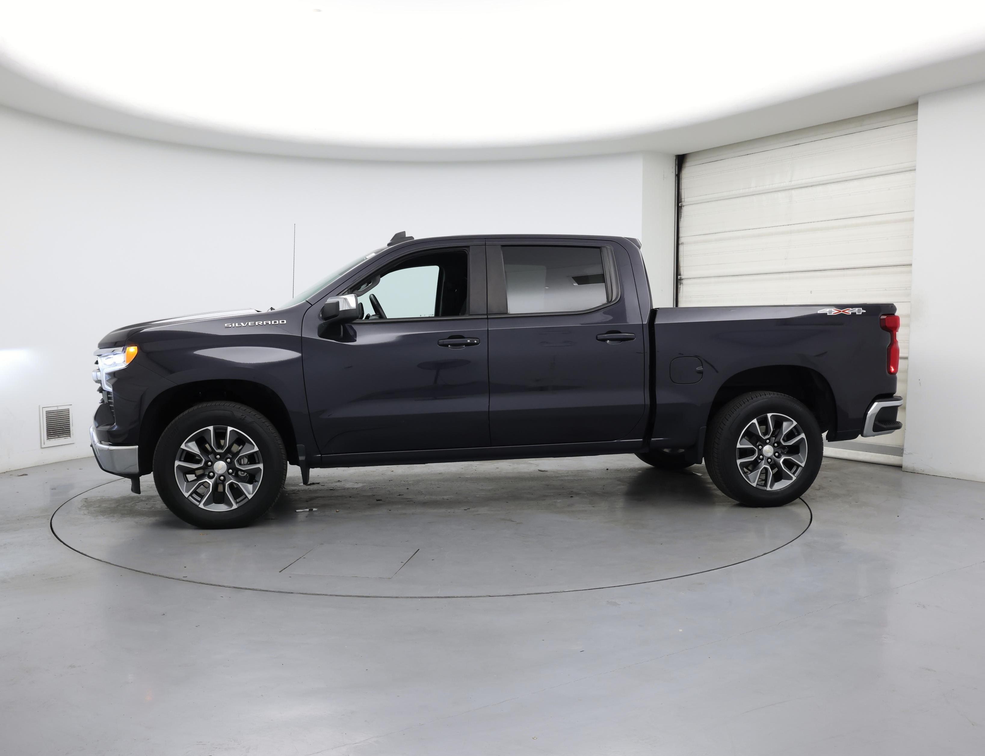 Thumbnail: 2023 Chevrolet Silverado 1500 - 3