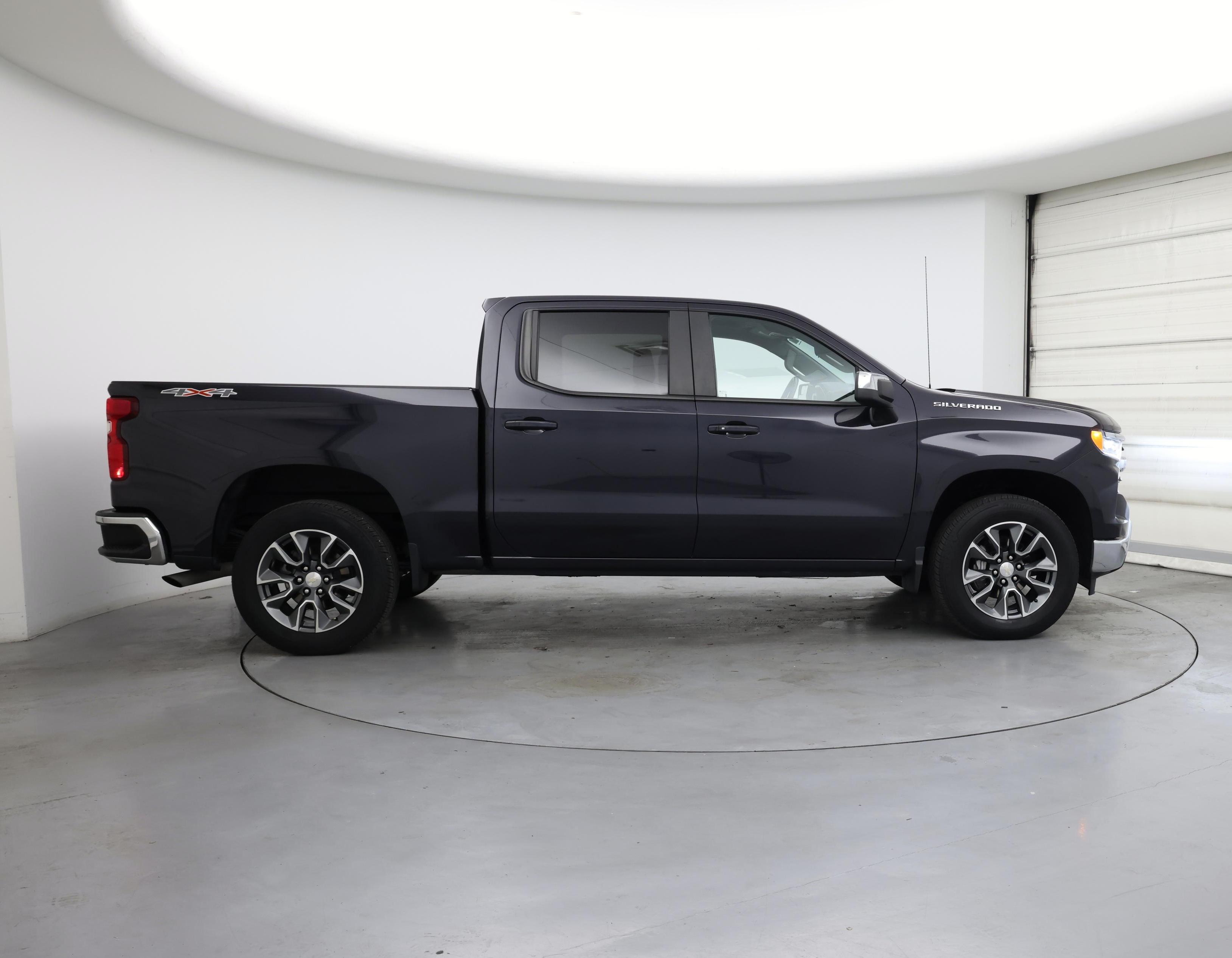 Thumbnail: 2023 Chevrolet Silverado 1500 - 7