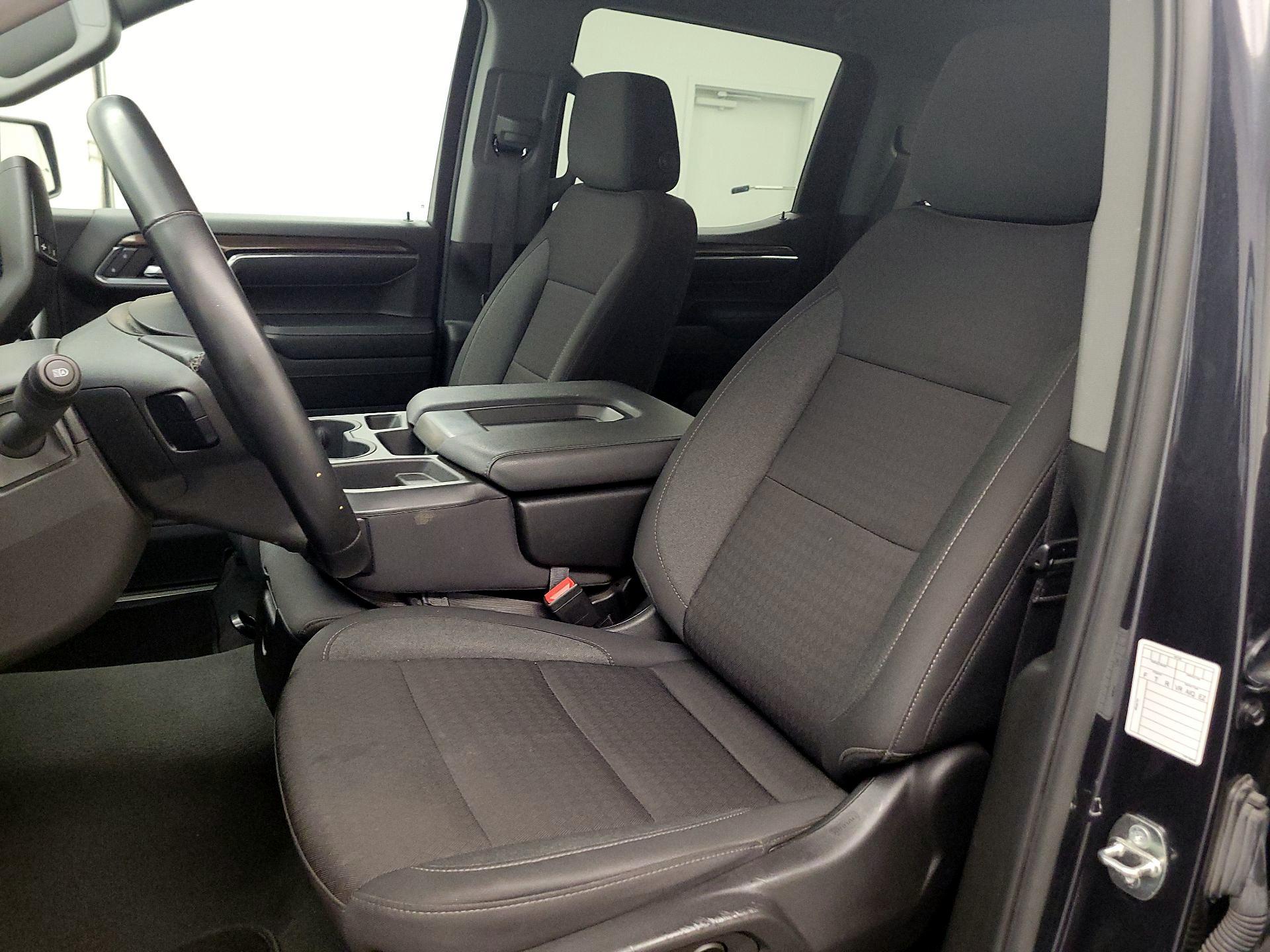 Thumbnail: 2023 Chevrolet Silverado 1500 - 11