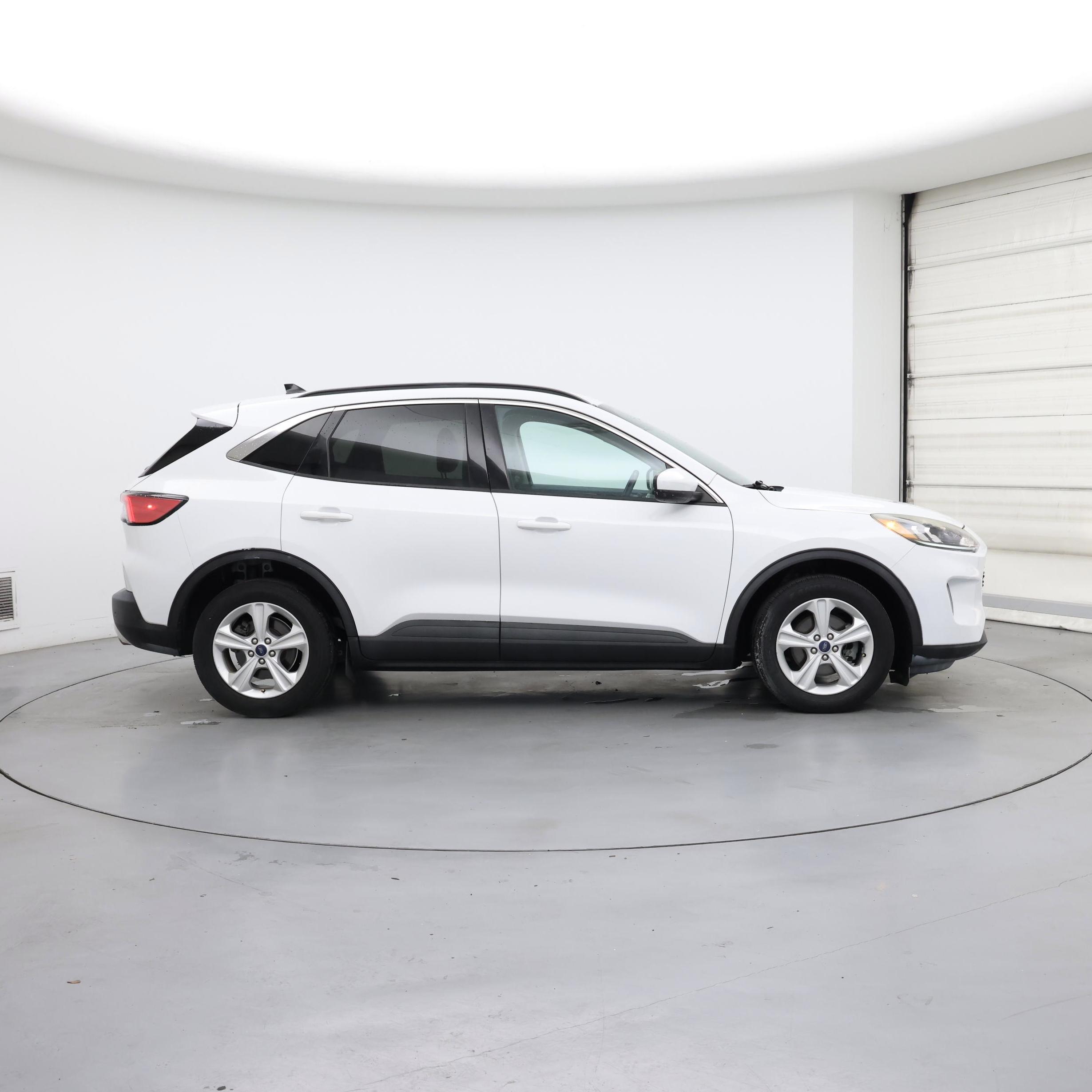 Thumbnail: 2020 Ford Escape - 7