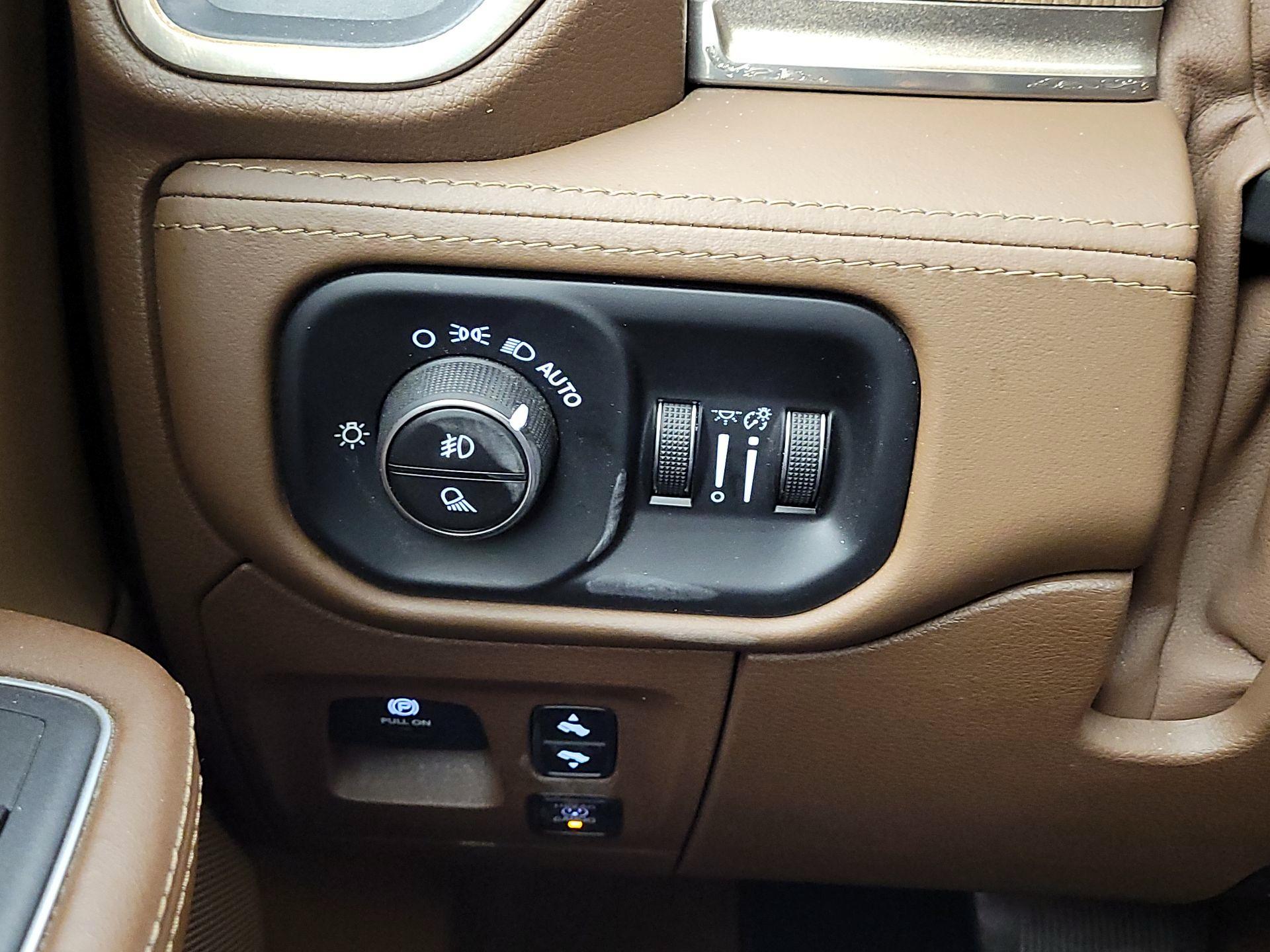 Thumbnail: 2020 RAM 1500 - 13