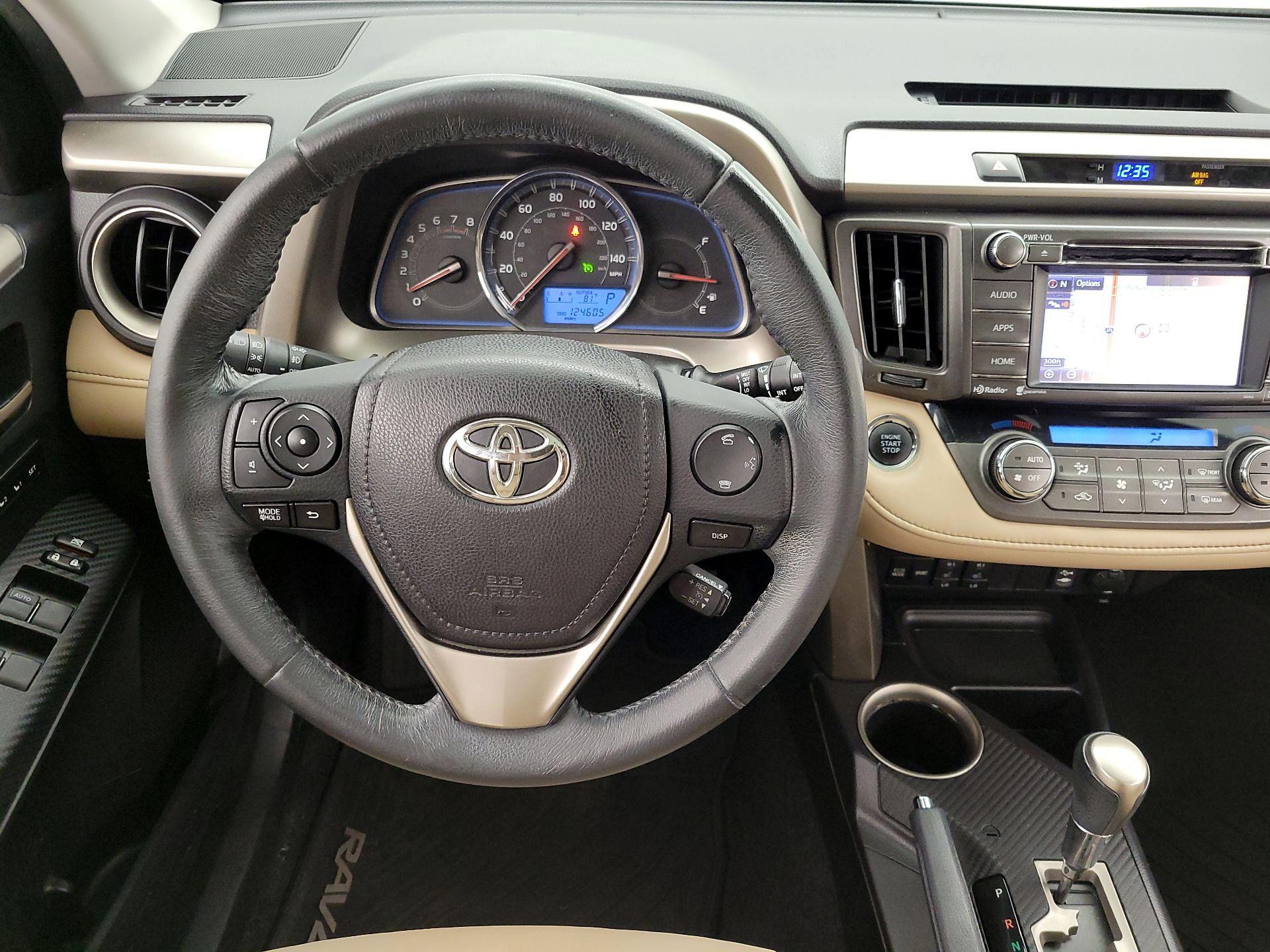 Thumbnail: 2014 Toyota RAV4 - 10