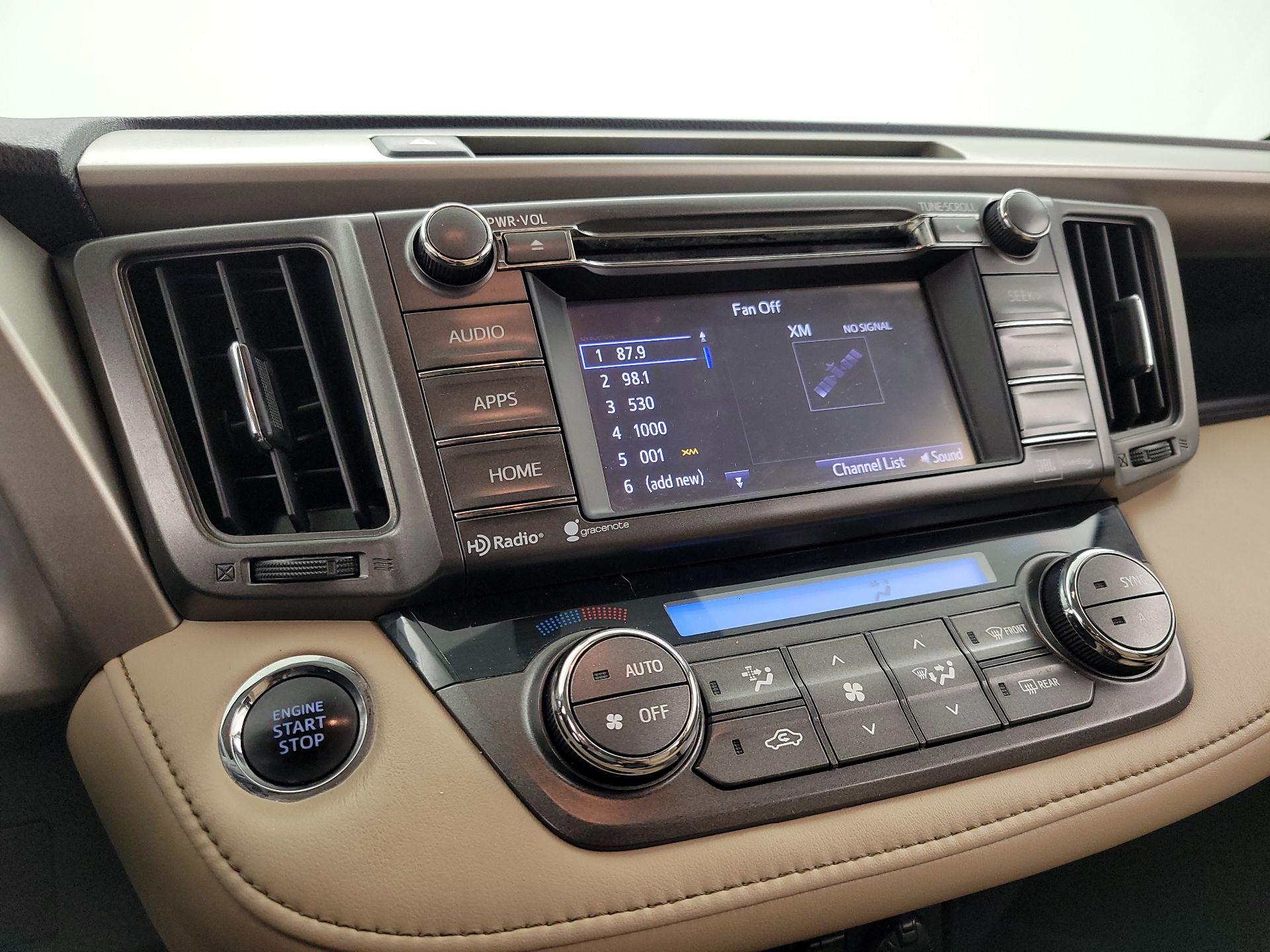Thumbnail: 2014 Toyota RAV4 - 16