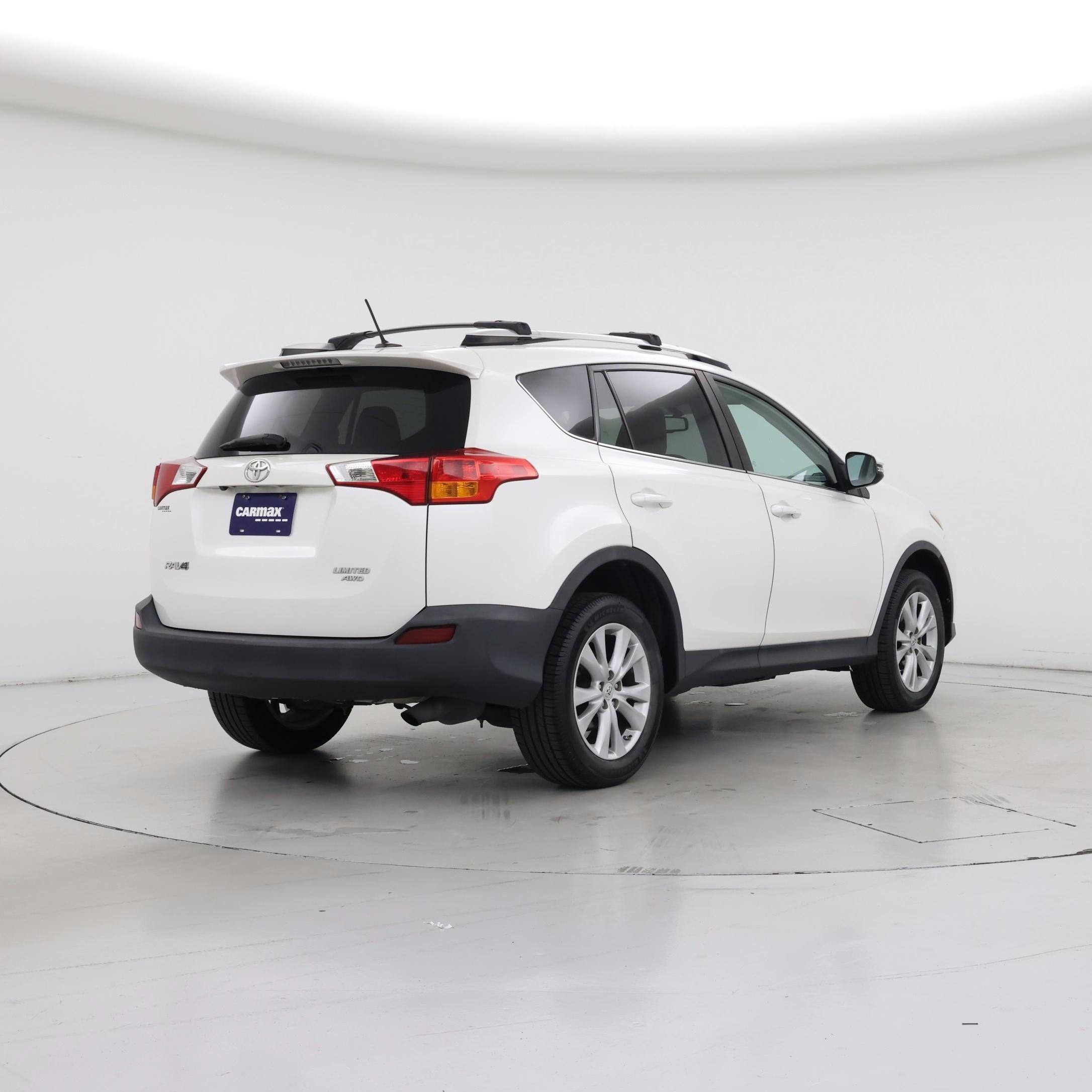 Thumbnail: 2014 Toyota RAV4 - 8