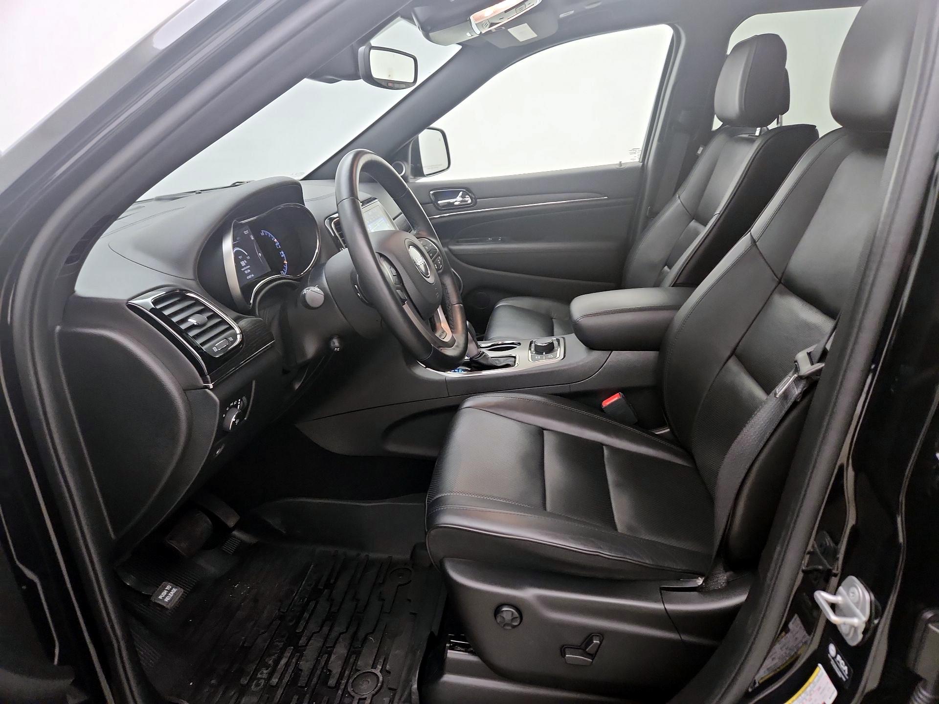 Thumbnail: 2021 Jeep Grand Cherokee - 11