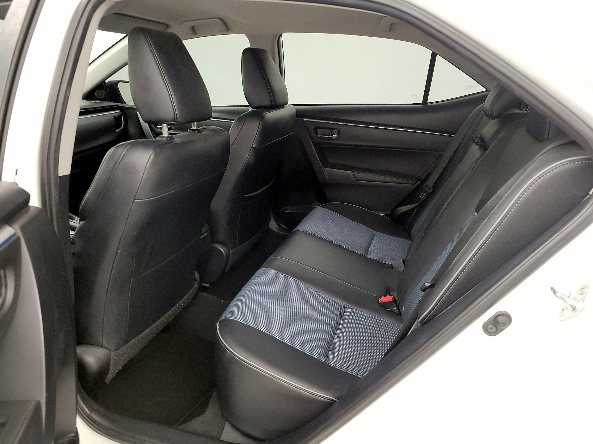 Thumbnail: 2015 Toyota Corolla - 19