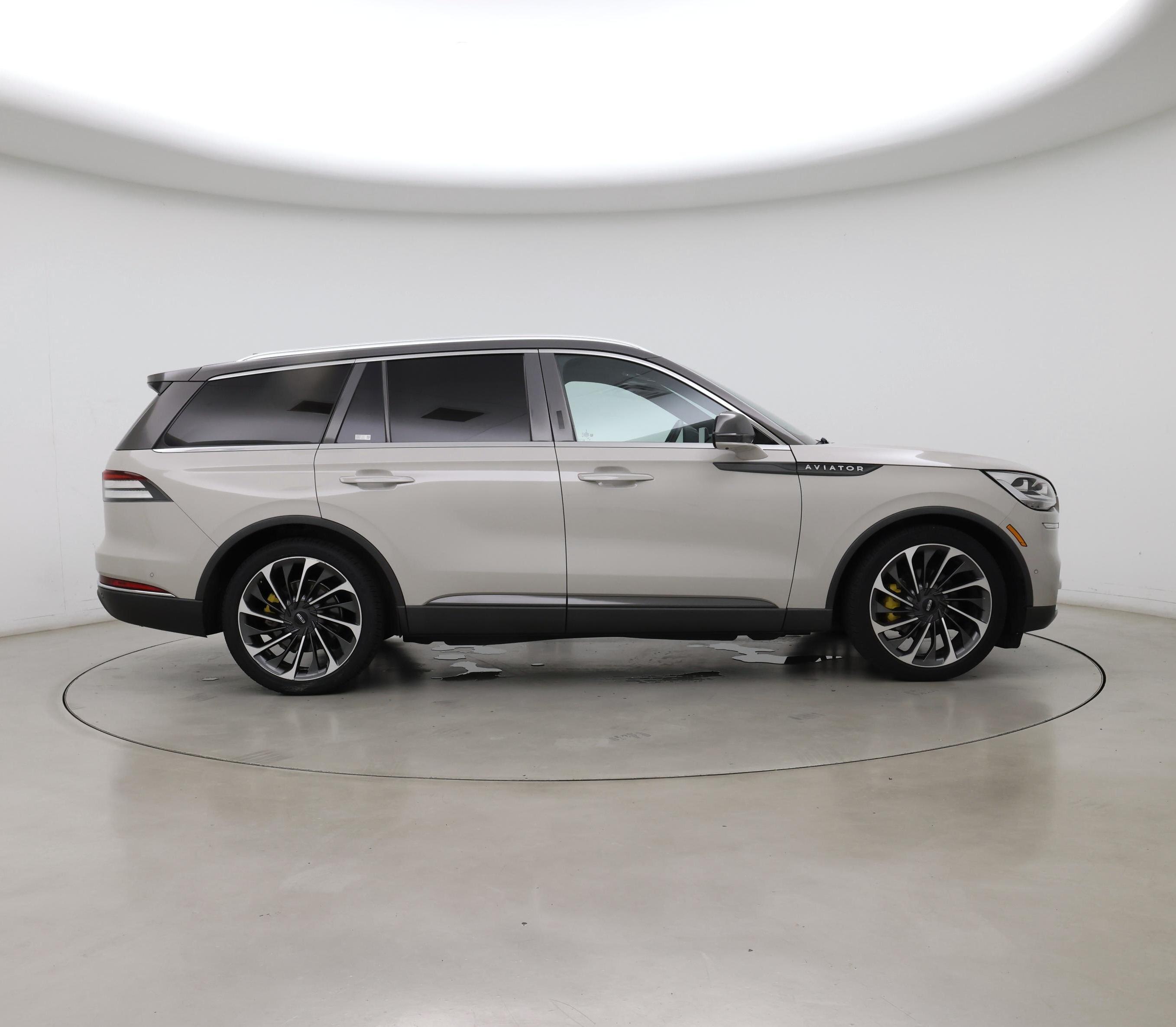 Thumbnail: 2020 Lincoln Aviator - 7
