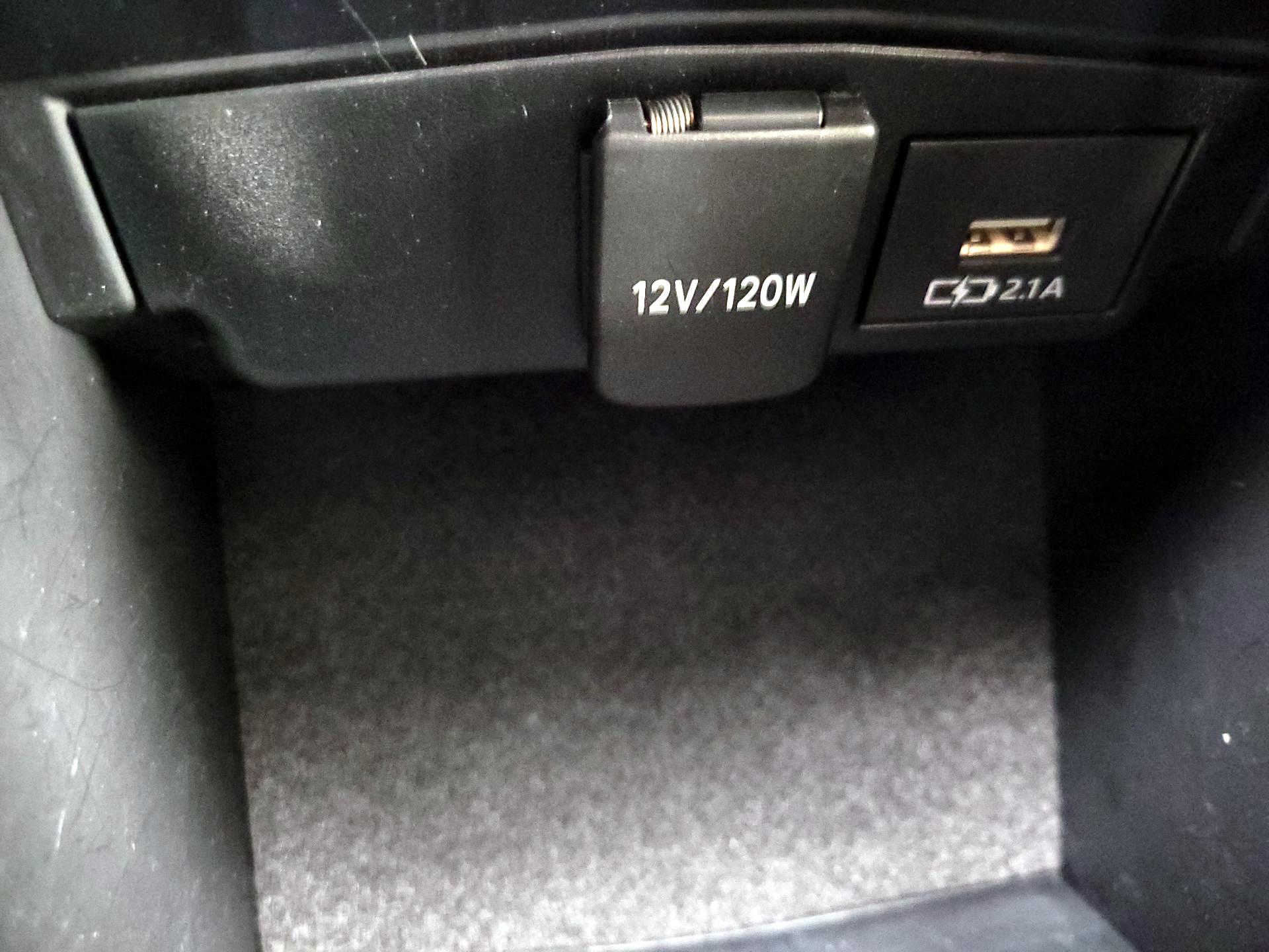 Thumbnail: 2021 Toyota Corolla - 18