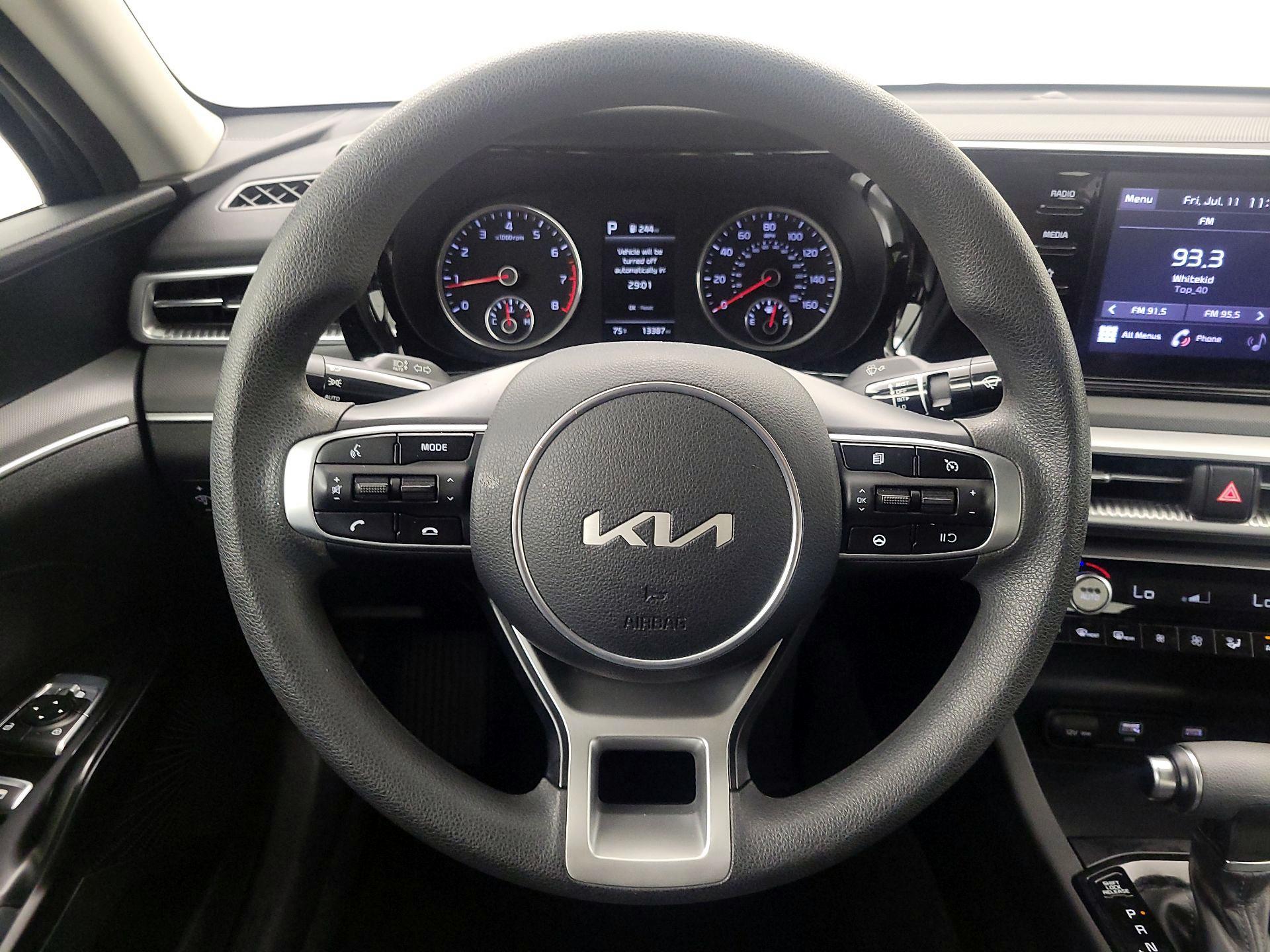 Thumbnail: 2022 Kia K5 - 10