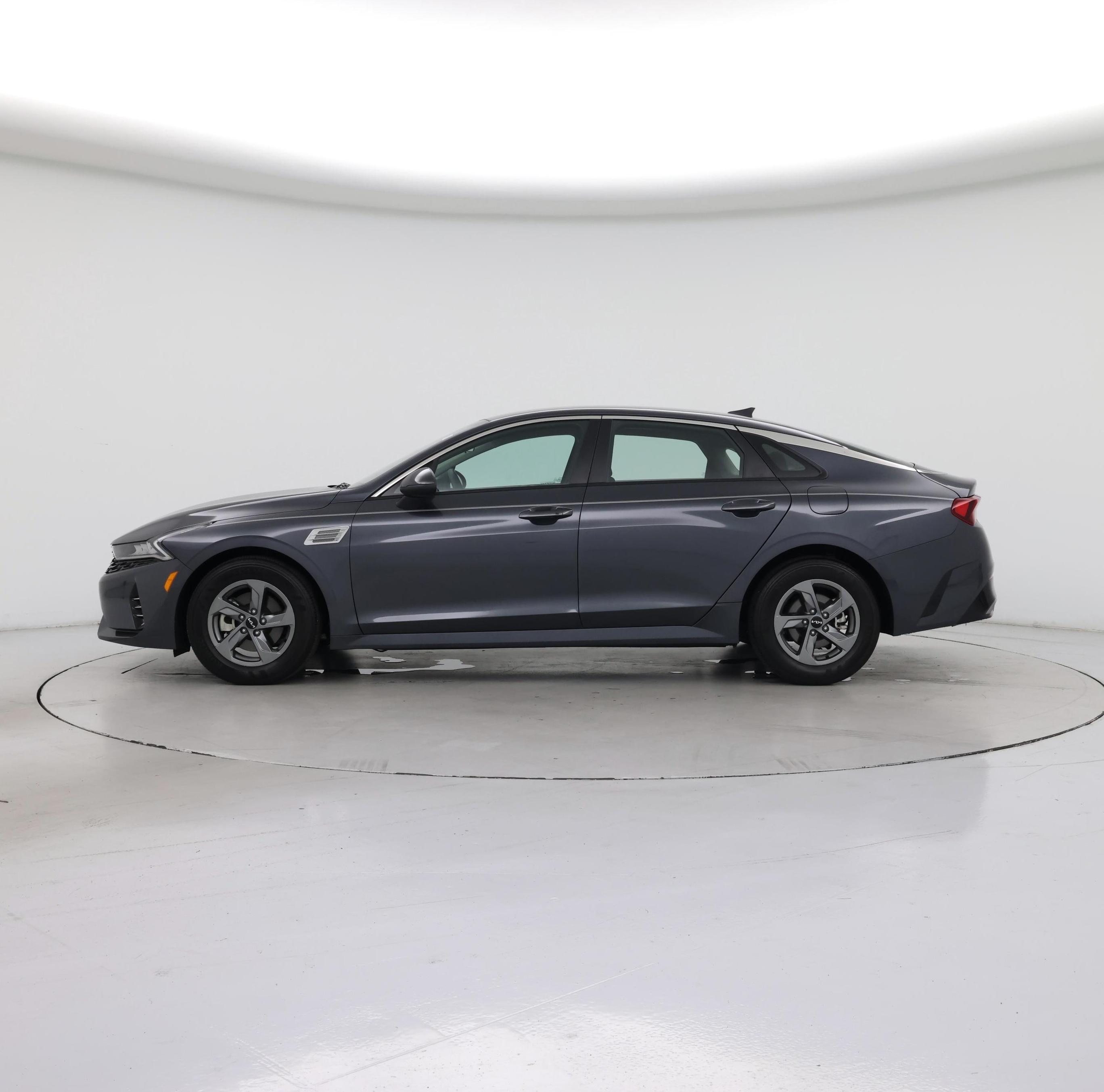 Thumbnail: 2022 Kia K5 - 3