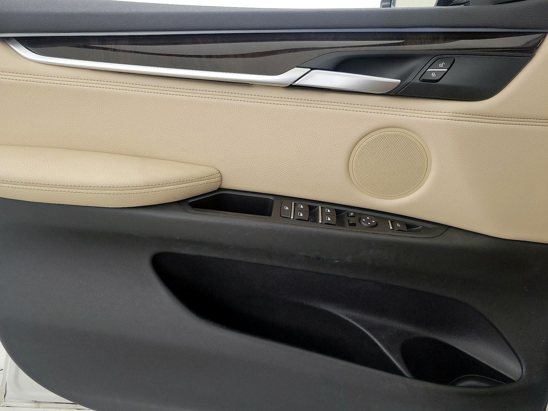 Thumbnail: 2017 BMW X5 - 12