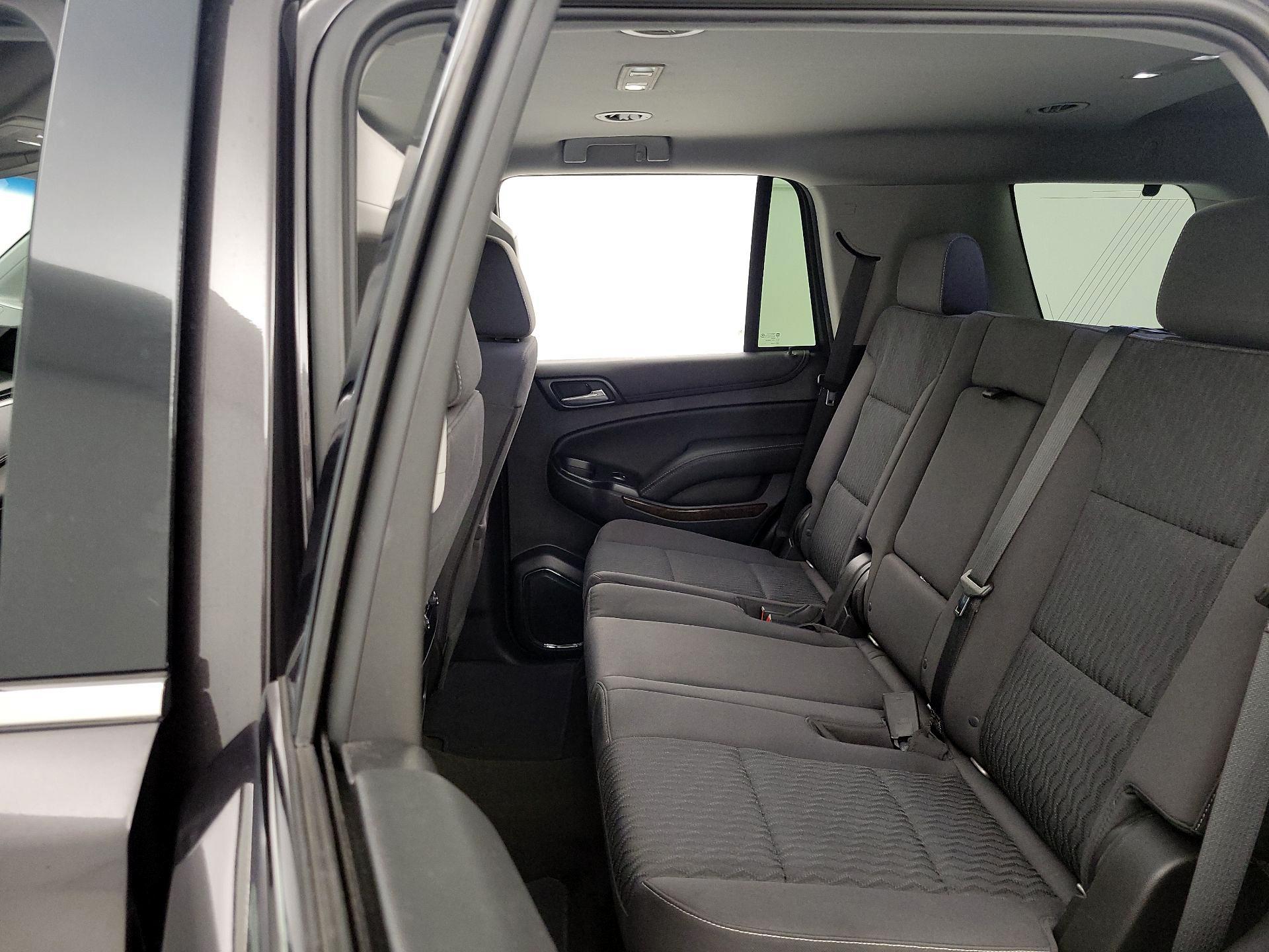Thumbnail: 2018 Chevrolet Tahoe - 19