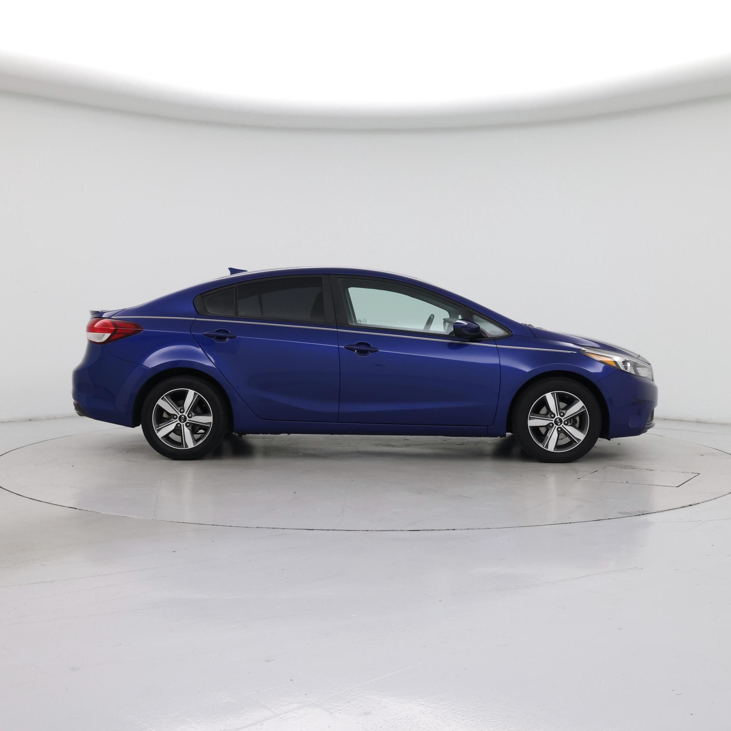 Thumbnail: 2018 Kia Forte - 7