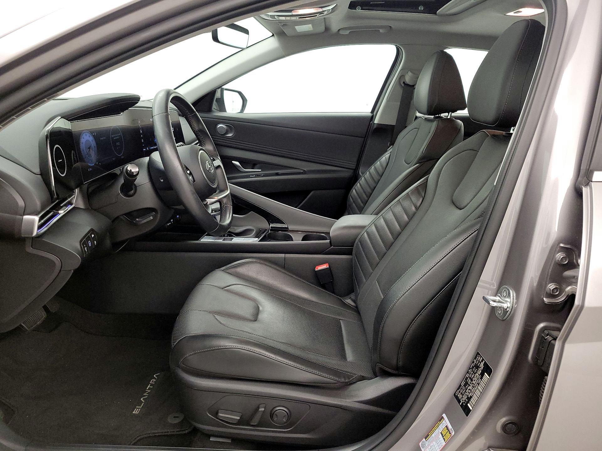 Thumbnail: 2023 Hyundai Elantra - 11