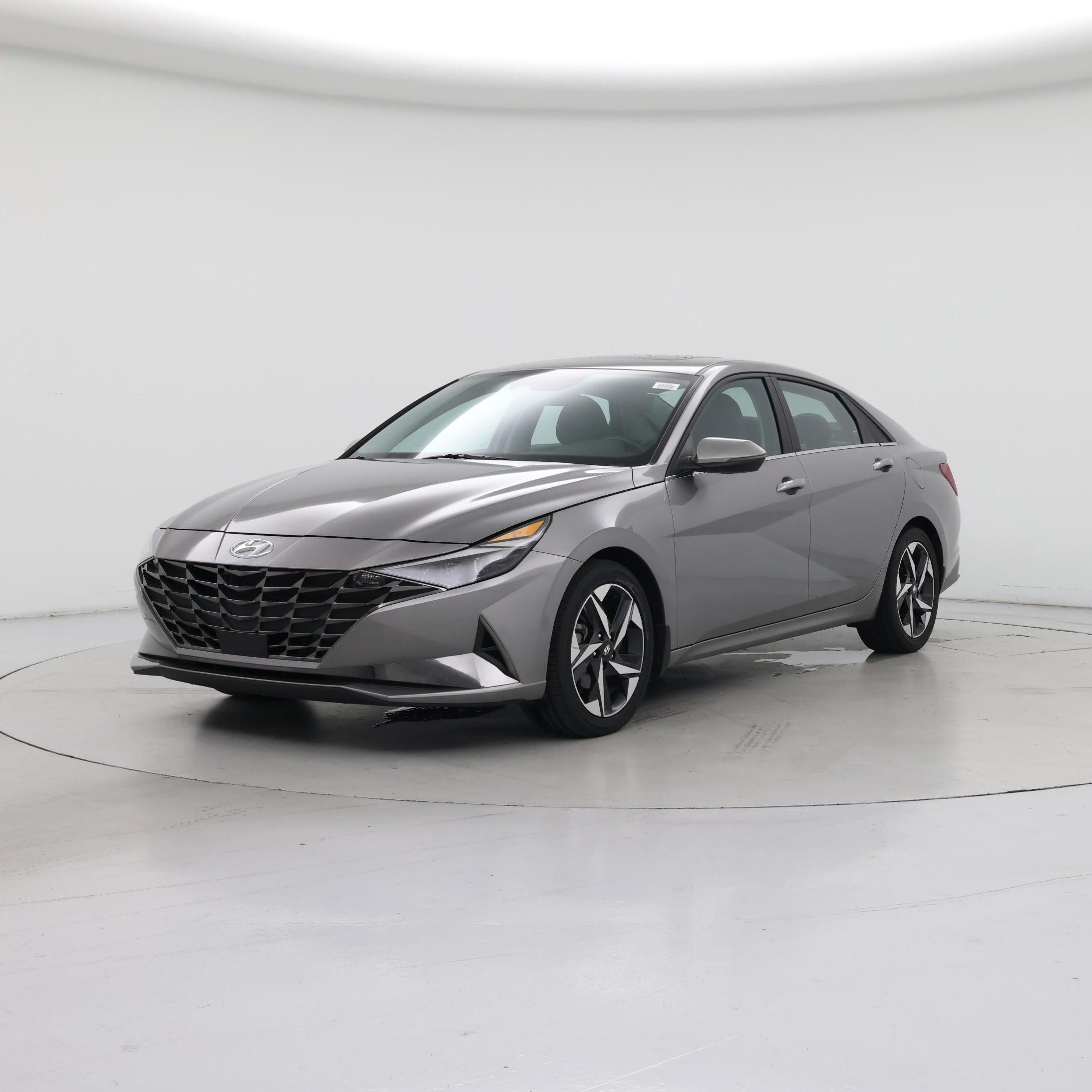 Thumbnail: 2023 Hyundai Elantra - 4