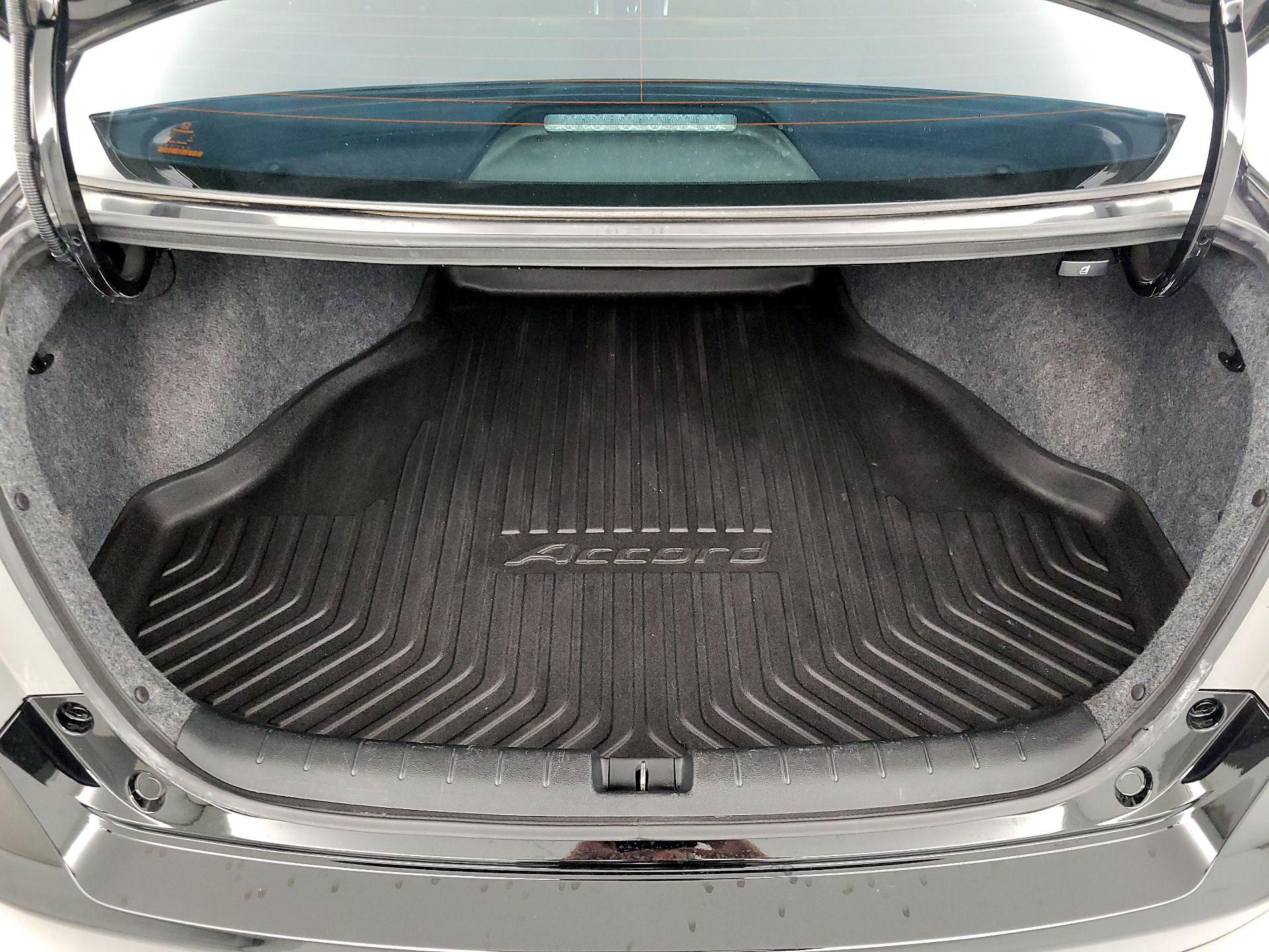 Thumbnail: 2014 Honda Accord - 20