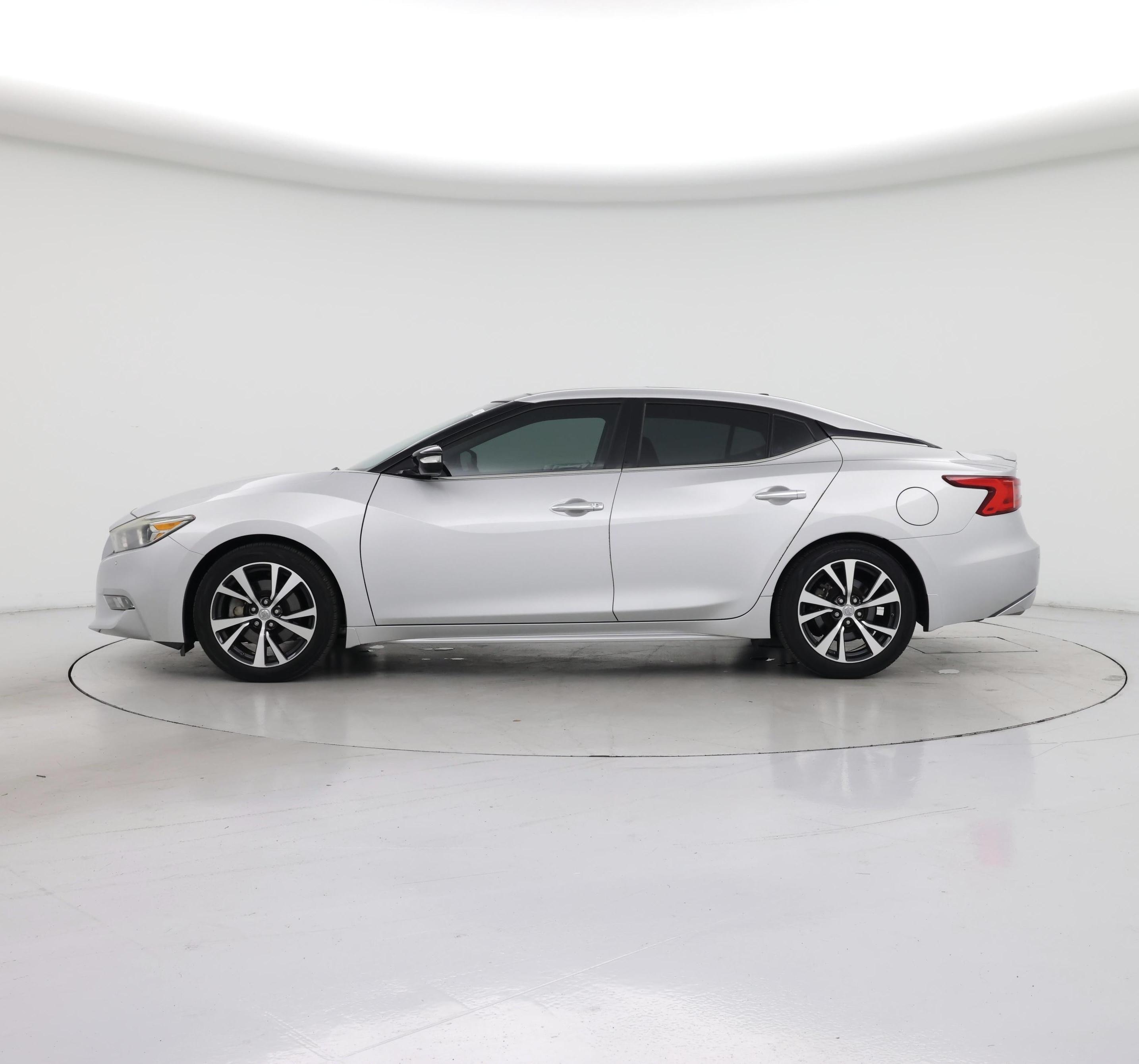 Thumbnail: 2017 Nissan Maxima - 3