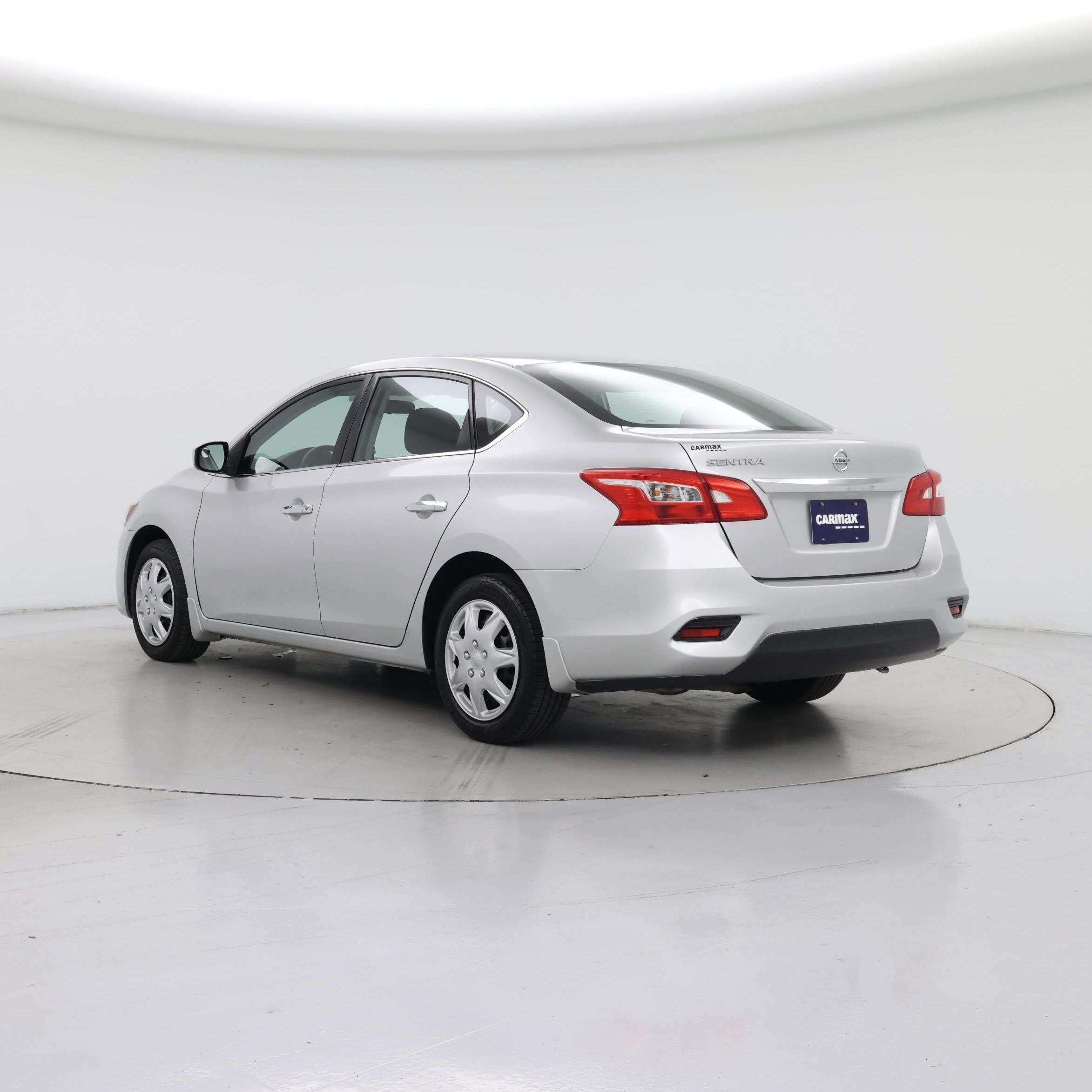 Thumbnail: 2017 Nissan Sentra - 2