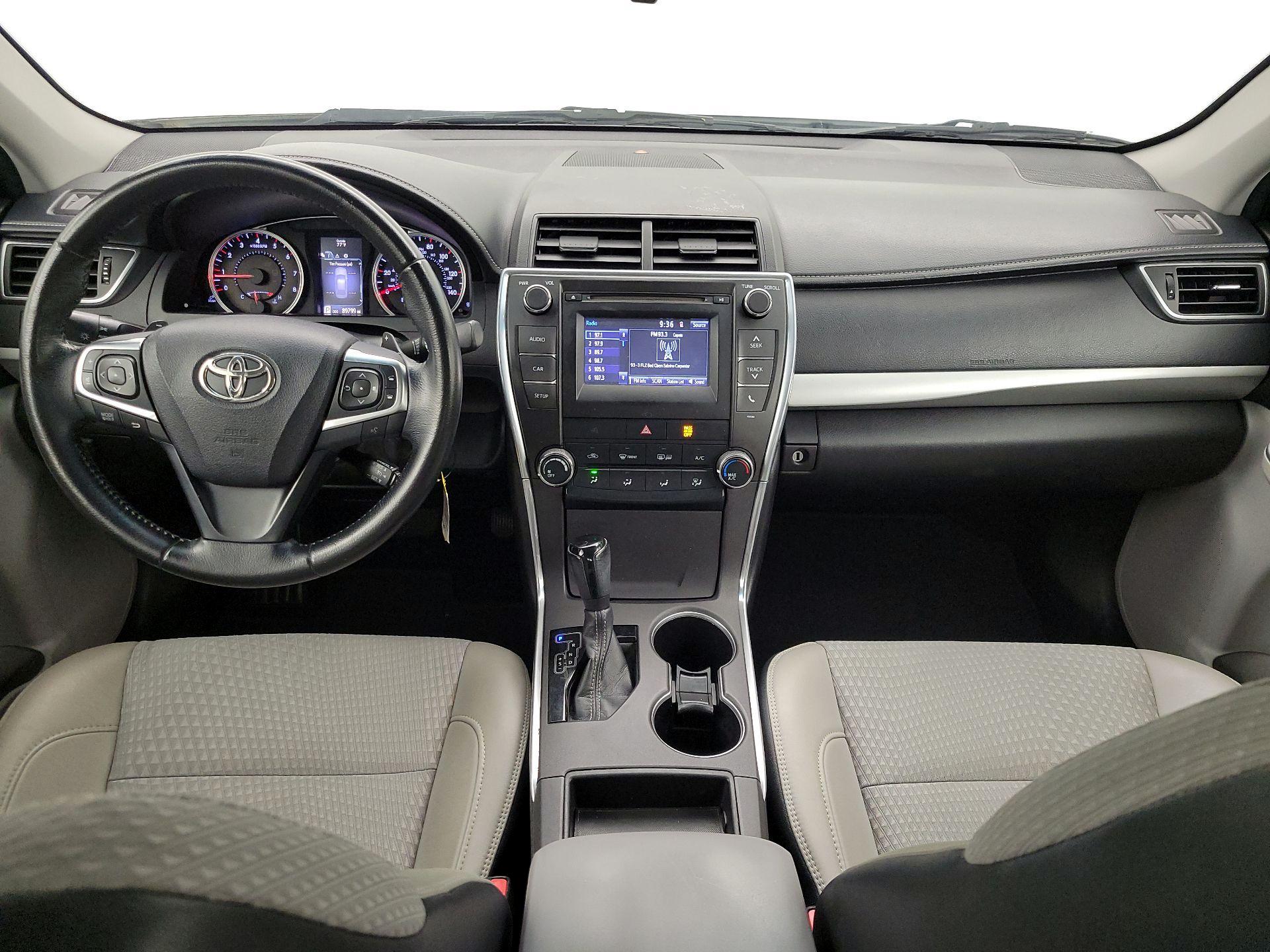 Thumbnail: 2015 Toyota Camry - 9