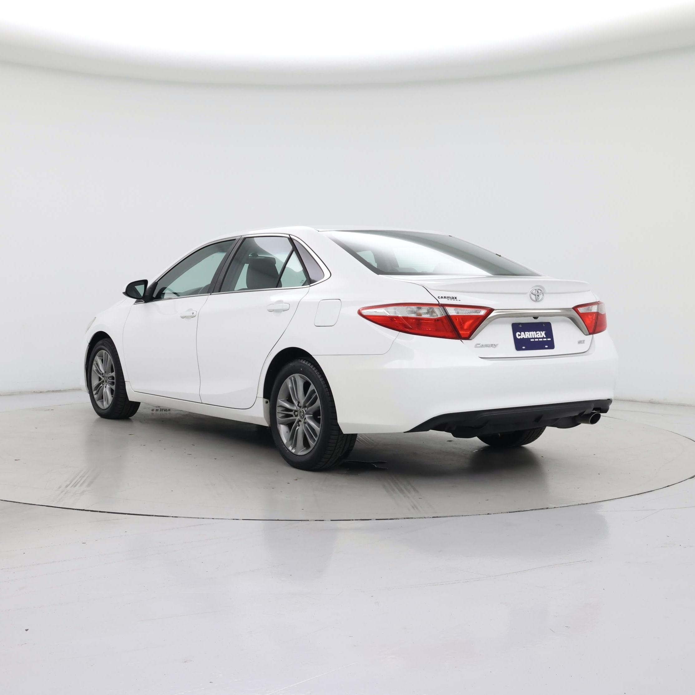 Thumbnail: 2015 Toyota Camry - 2