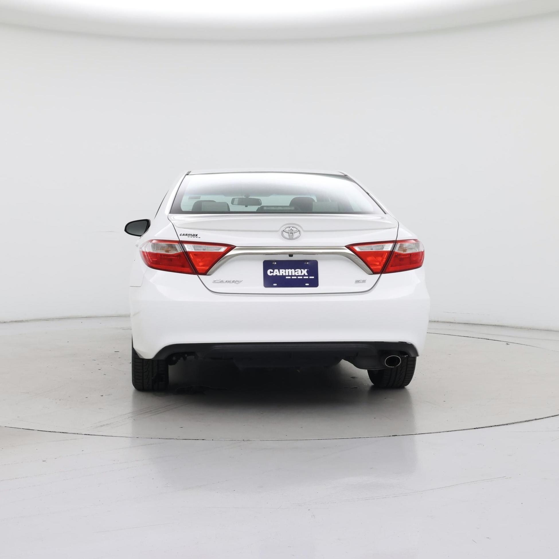Thumbnail: 2015 Toyota Camry - 6