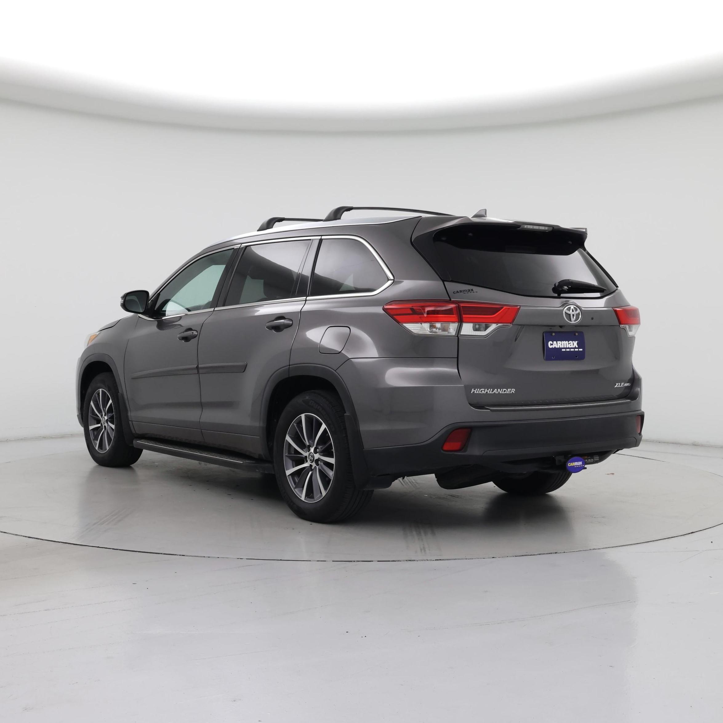 Thumbnail: 2018 Toyota Highlander - 2