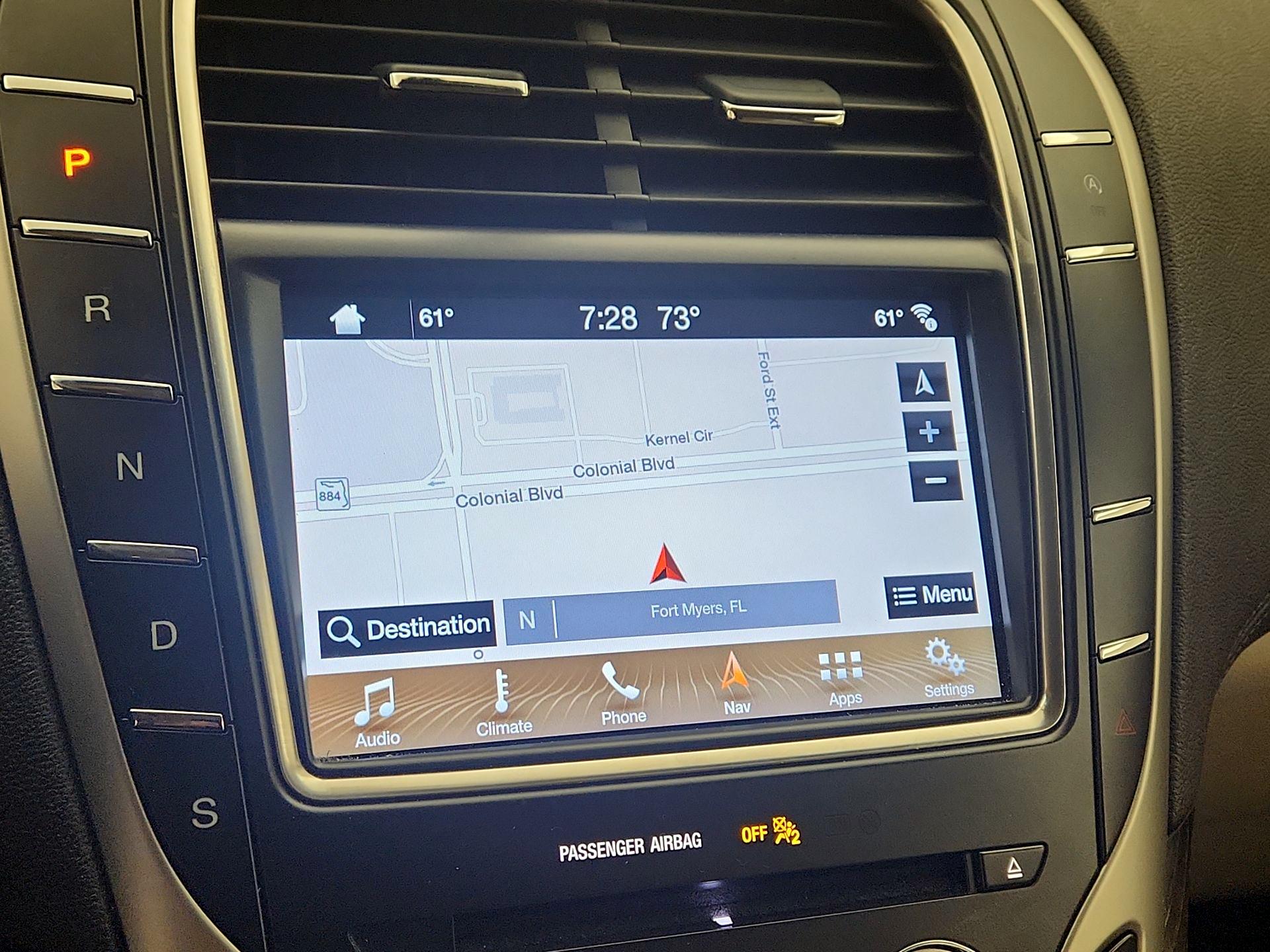 Thumbnail: 2019 Lincoln Nautilus - 14