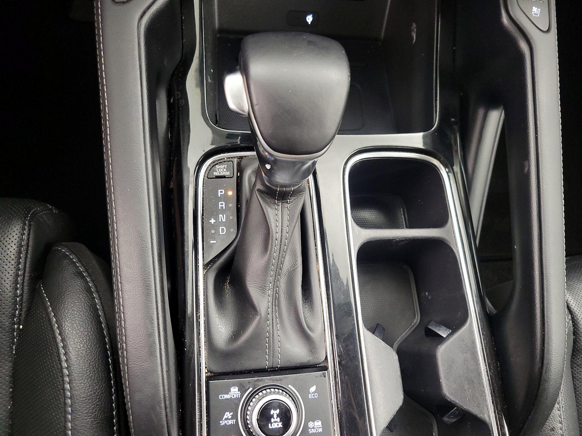 Thumbnail: 2022 Kia Telluride - 18