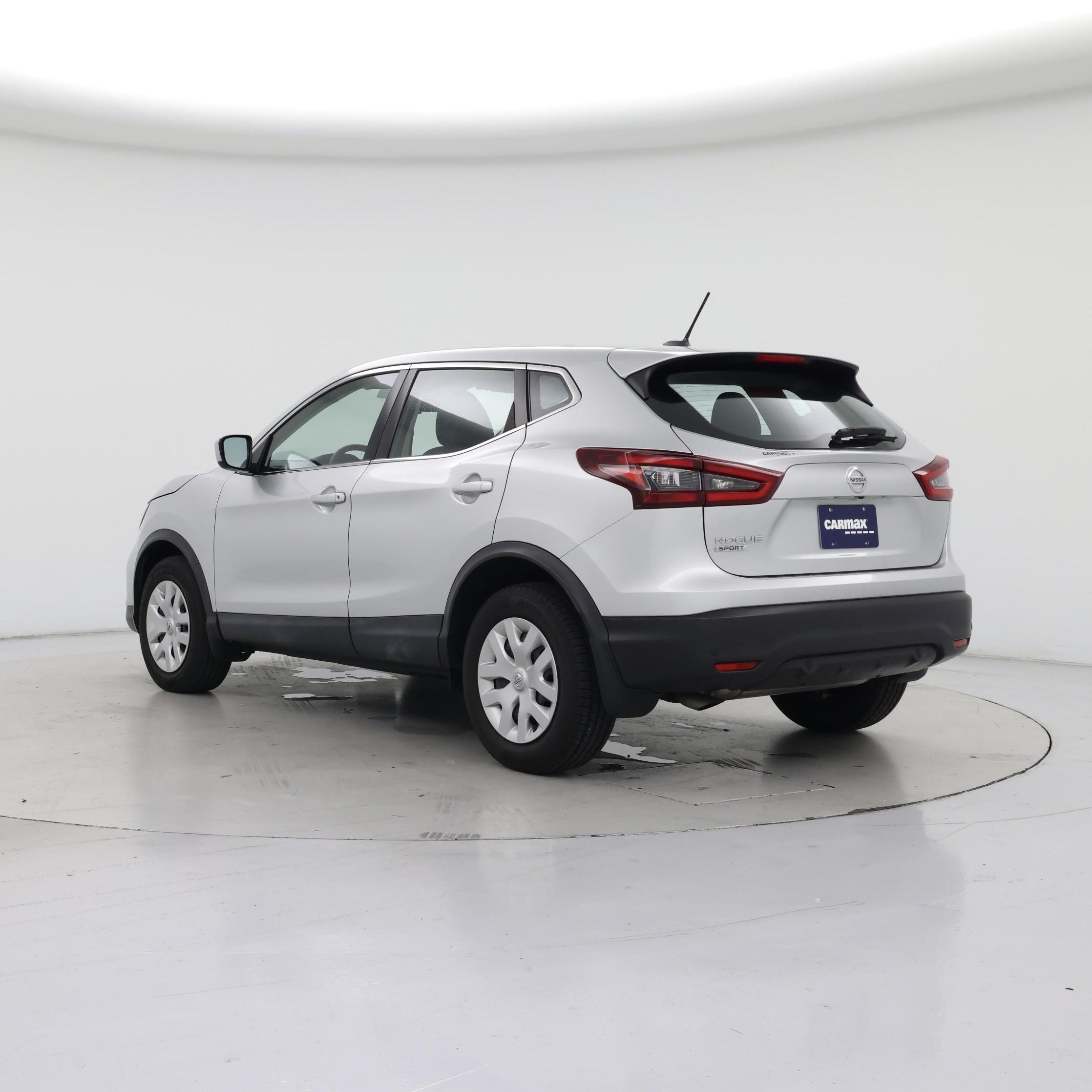 Thumbnail: 2020 Nissan Rogue Sport - 2