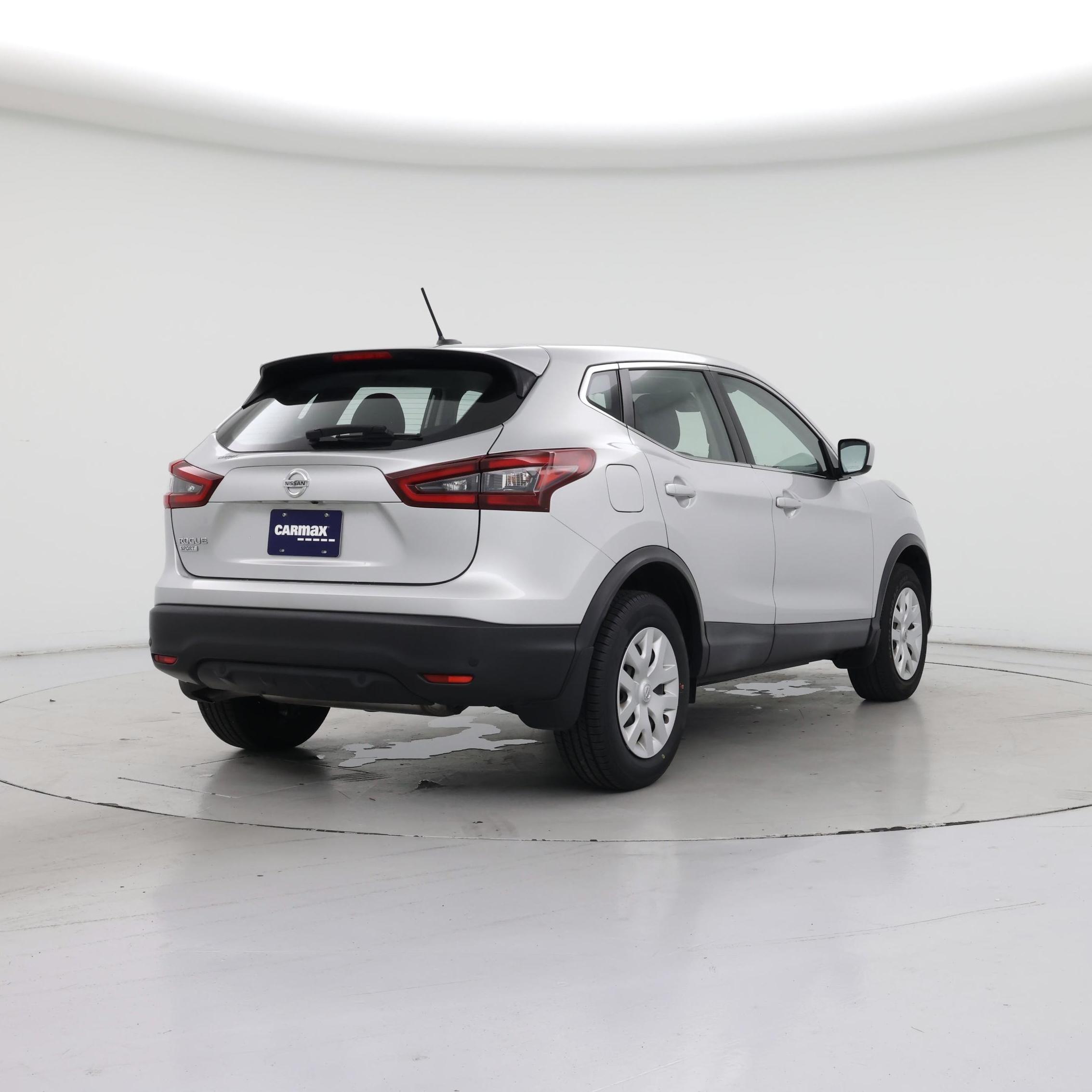 Thumbnail: 2020 Nissan Rogue Sport - 8