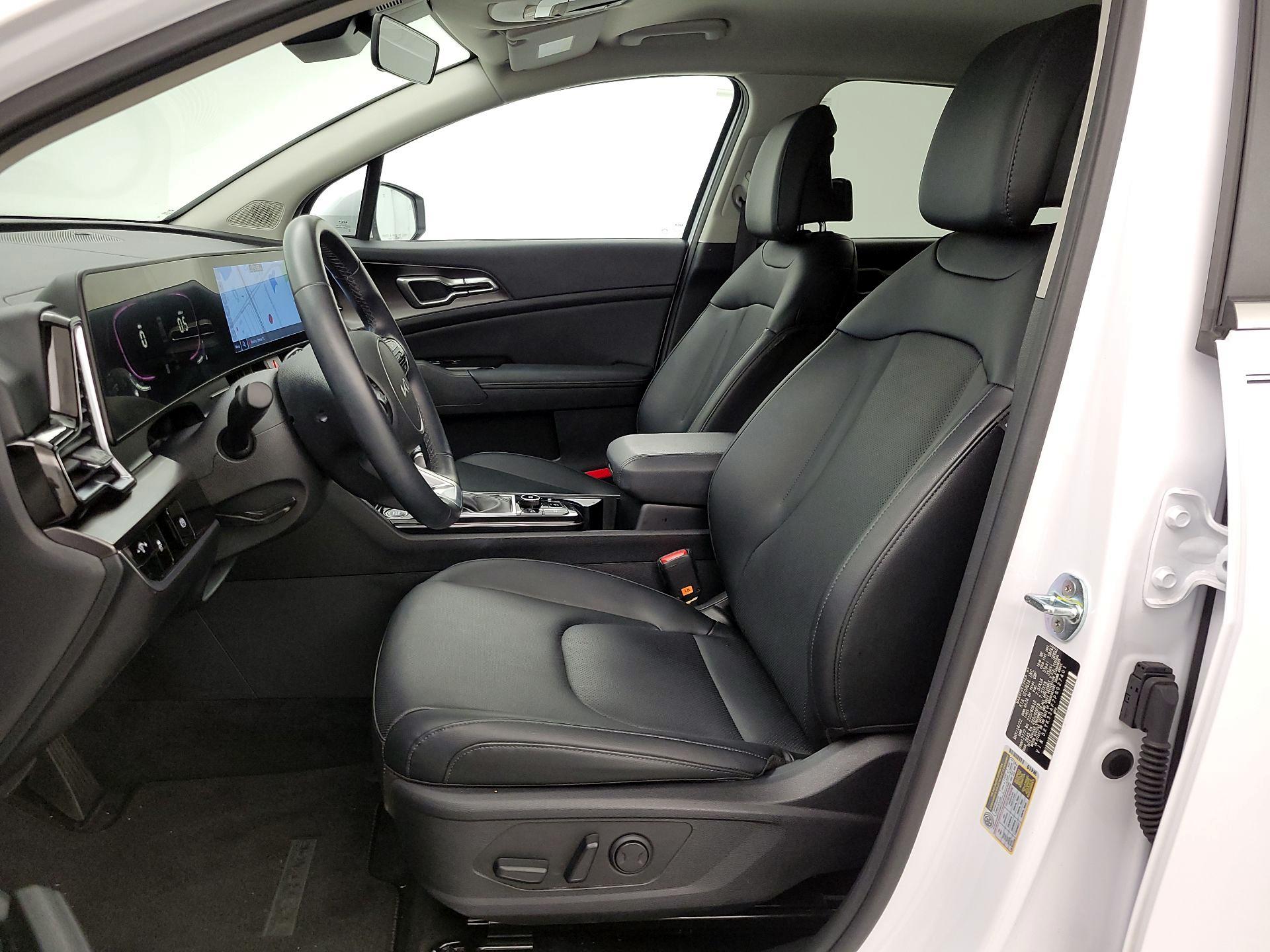Thumbnail: 2023 Kia Sportage - 11