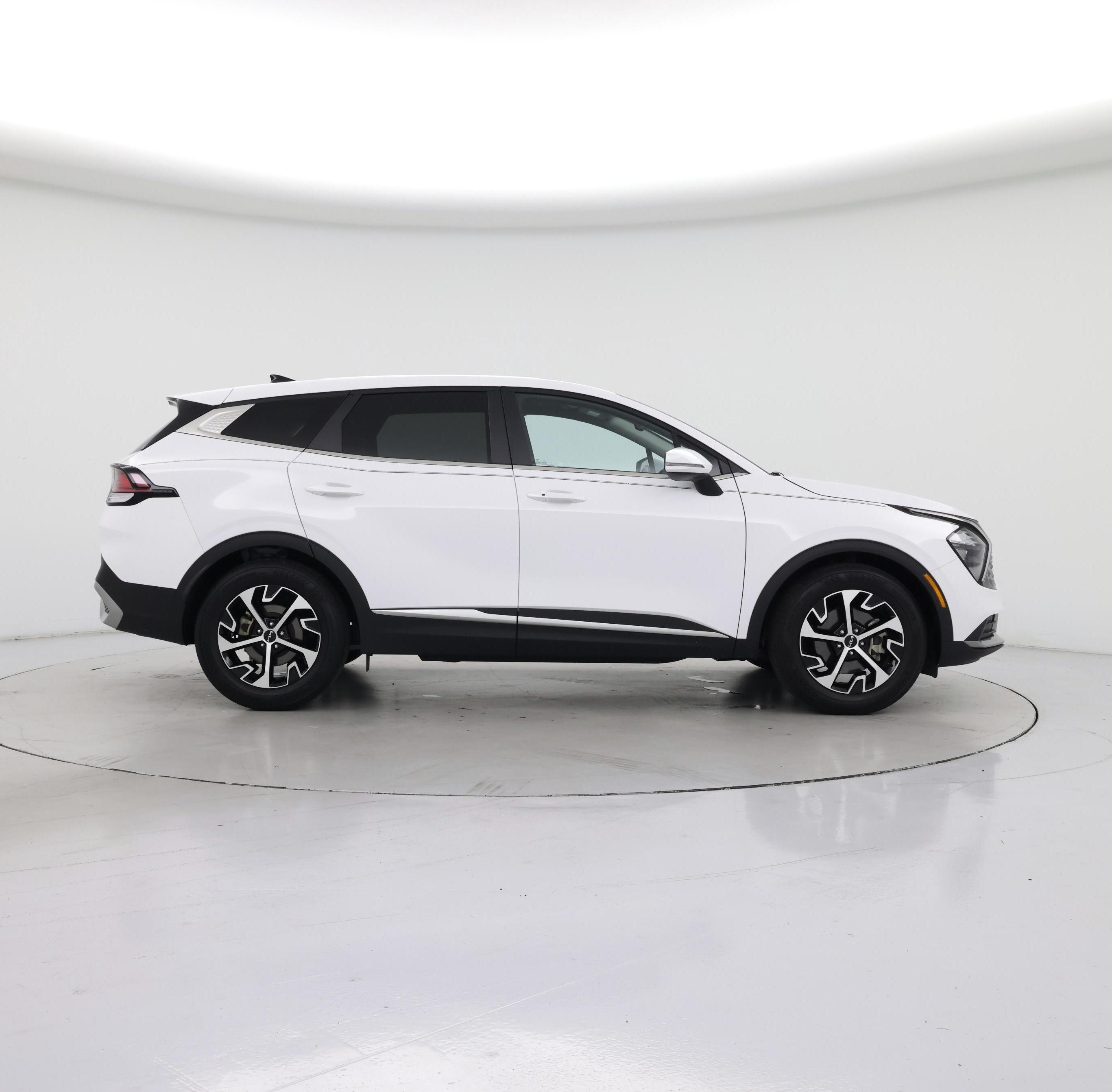 Thumbnail: 2023 Kia Sportage - 7