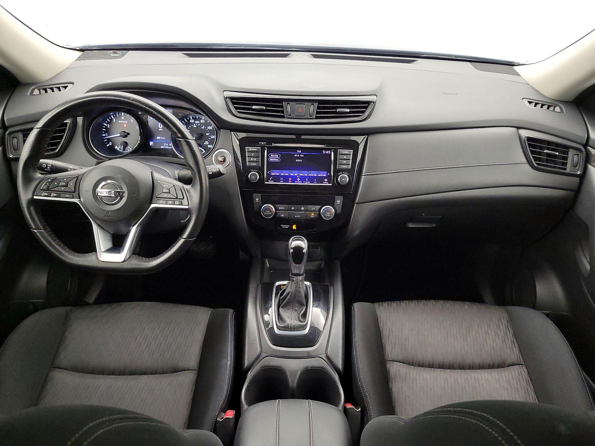Thumbnail: 2018 Nissan Rogue - 9