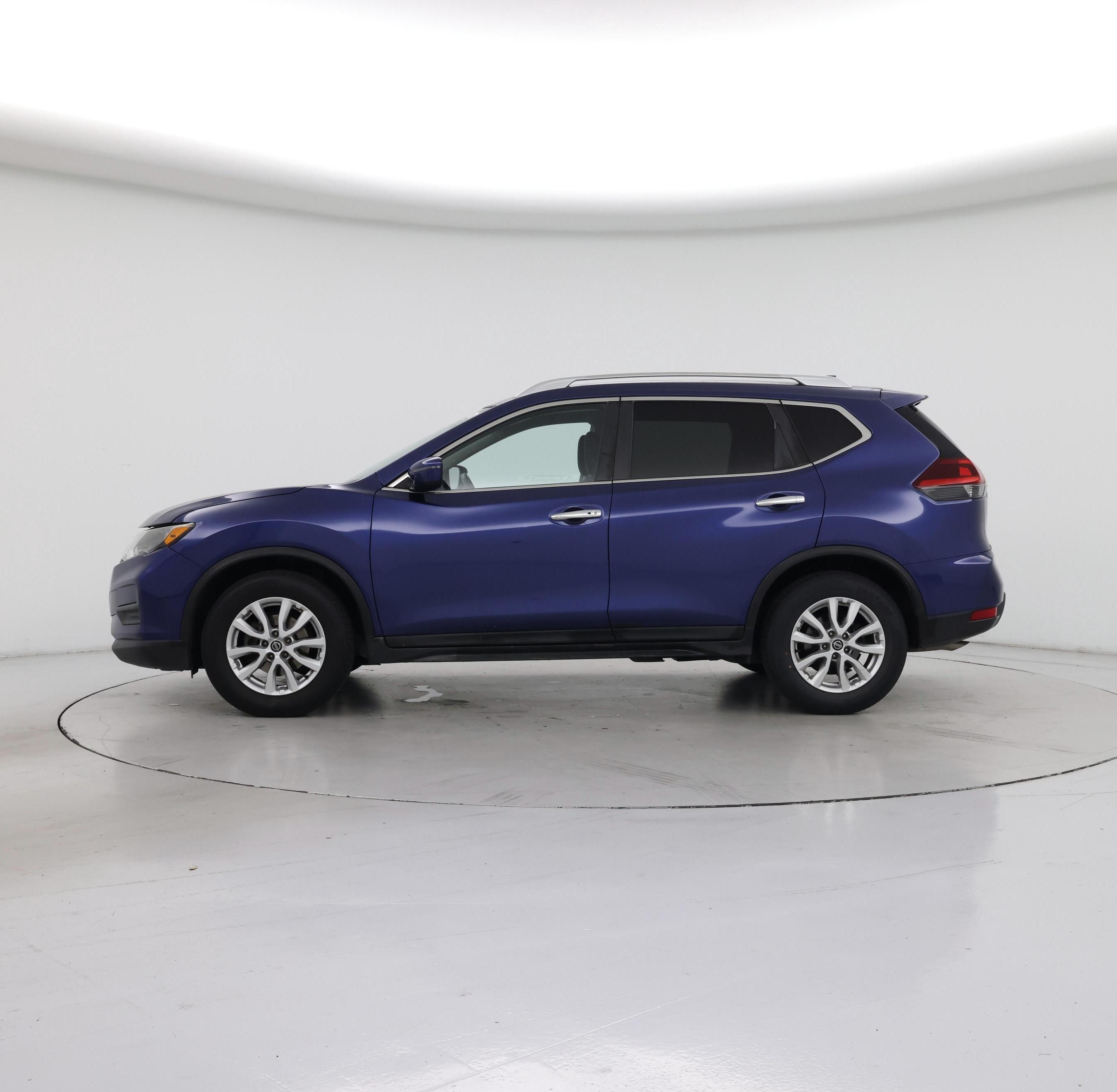 Thumbnail: 2018 Nissan Rogue - 3