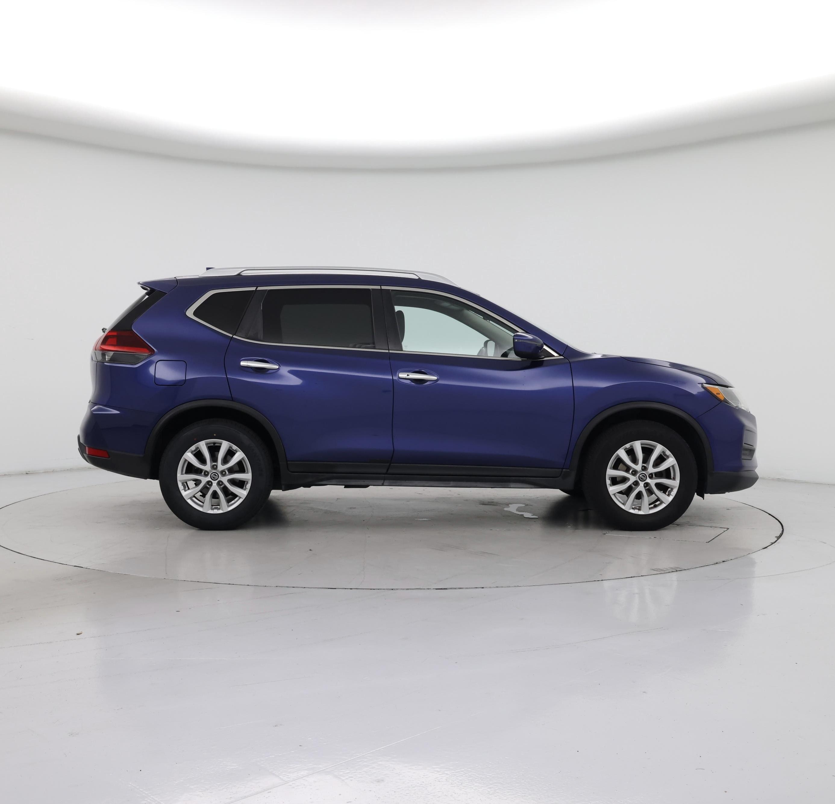 Thumbnail: 2018 Nissan Rogue - 7