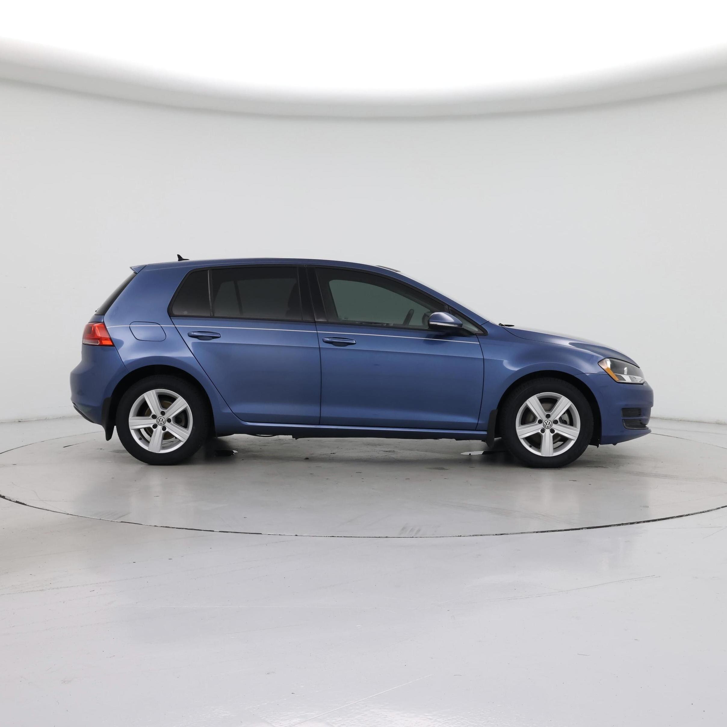 Thumbnail: 2017 Volkswagen Golf - 7