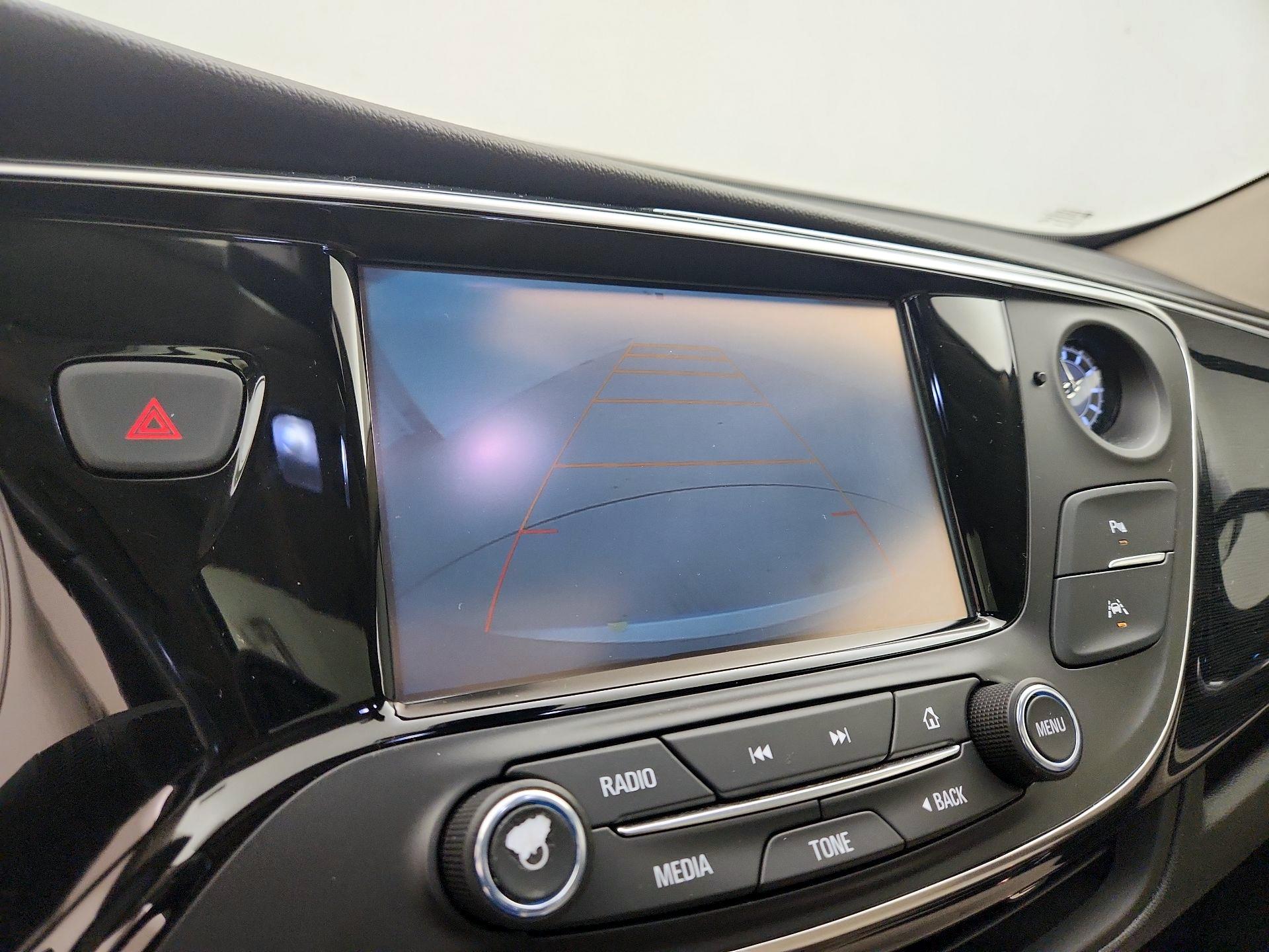 Thumbnail: 2017 Buick Envision - 14