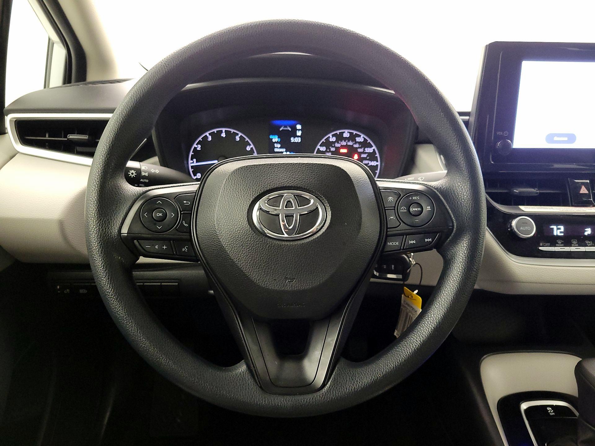 Thumbnail: 2023 Toyota Corolla - 10