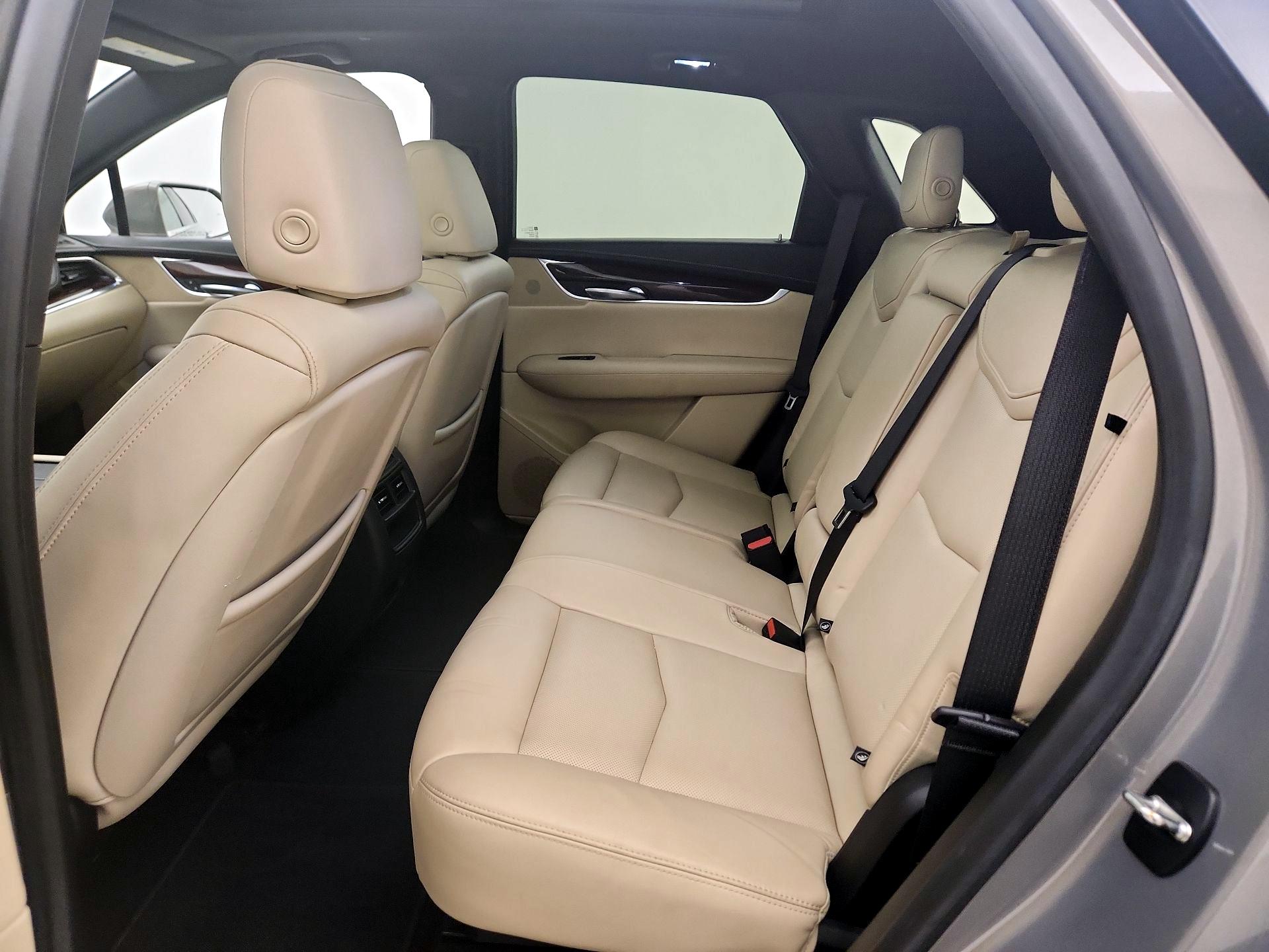Thumbnail: 2018 Cadillac XT5 - 20