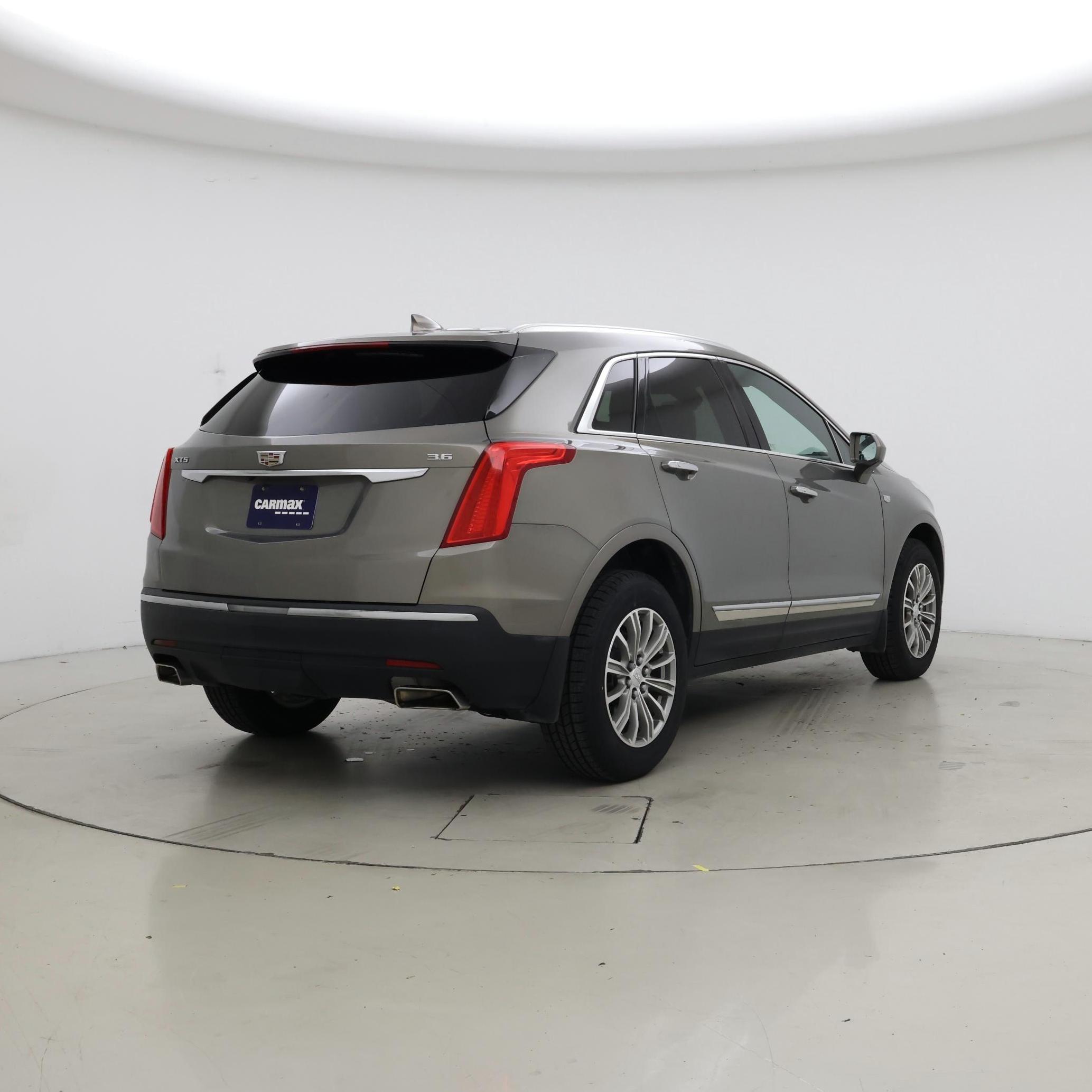 Thumbnail: 2018 Cadillac XT5 - 8