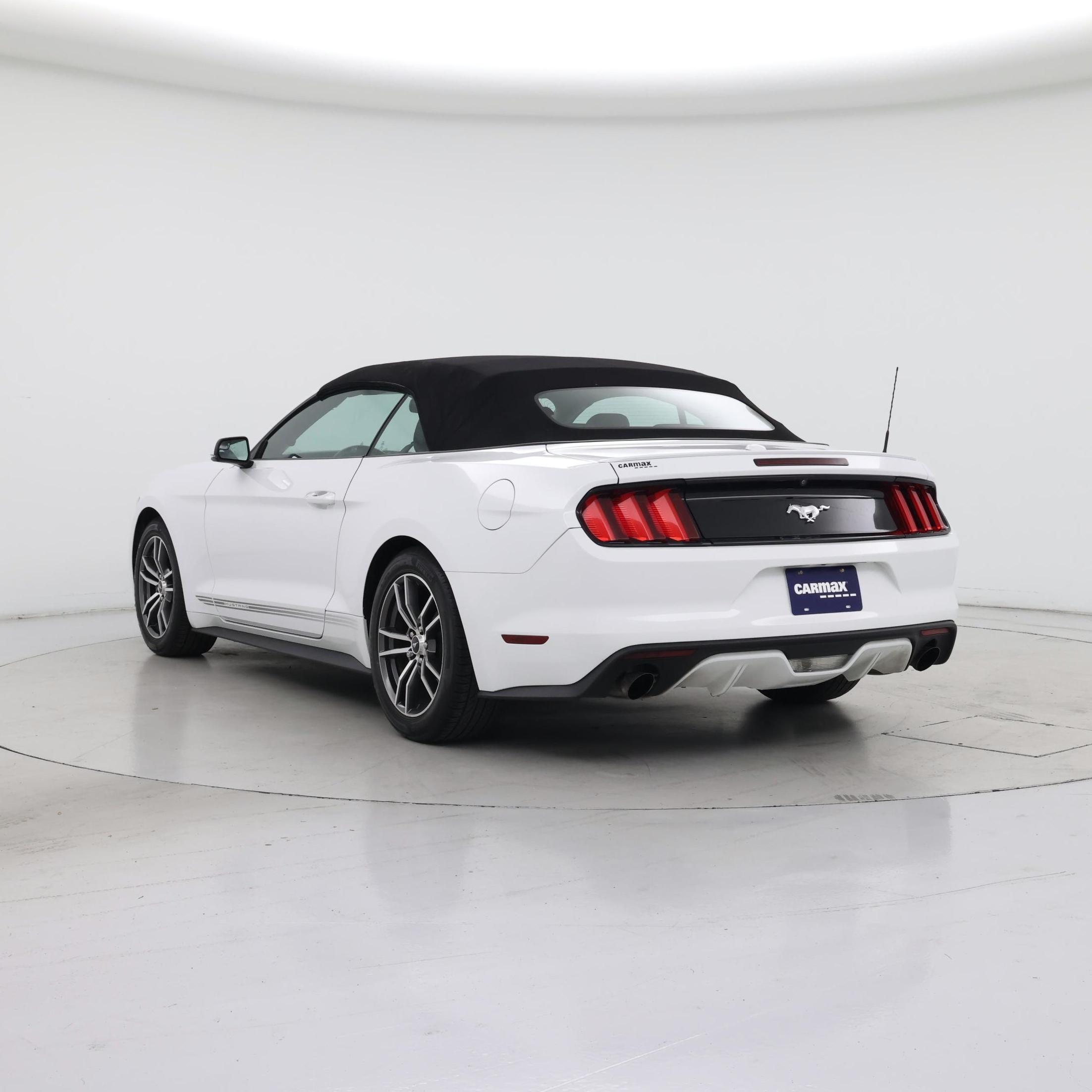 Thumbnail: 2017 Ford Mustang - 2