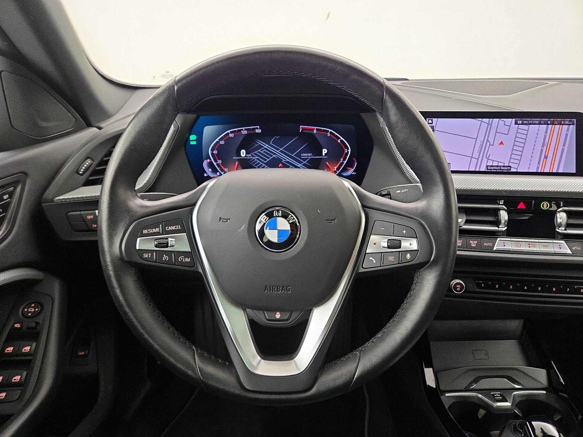 Thumbnail: 2024 BMW 2 Series - 10