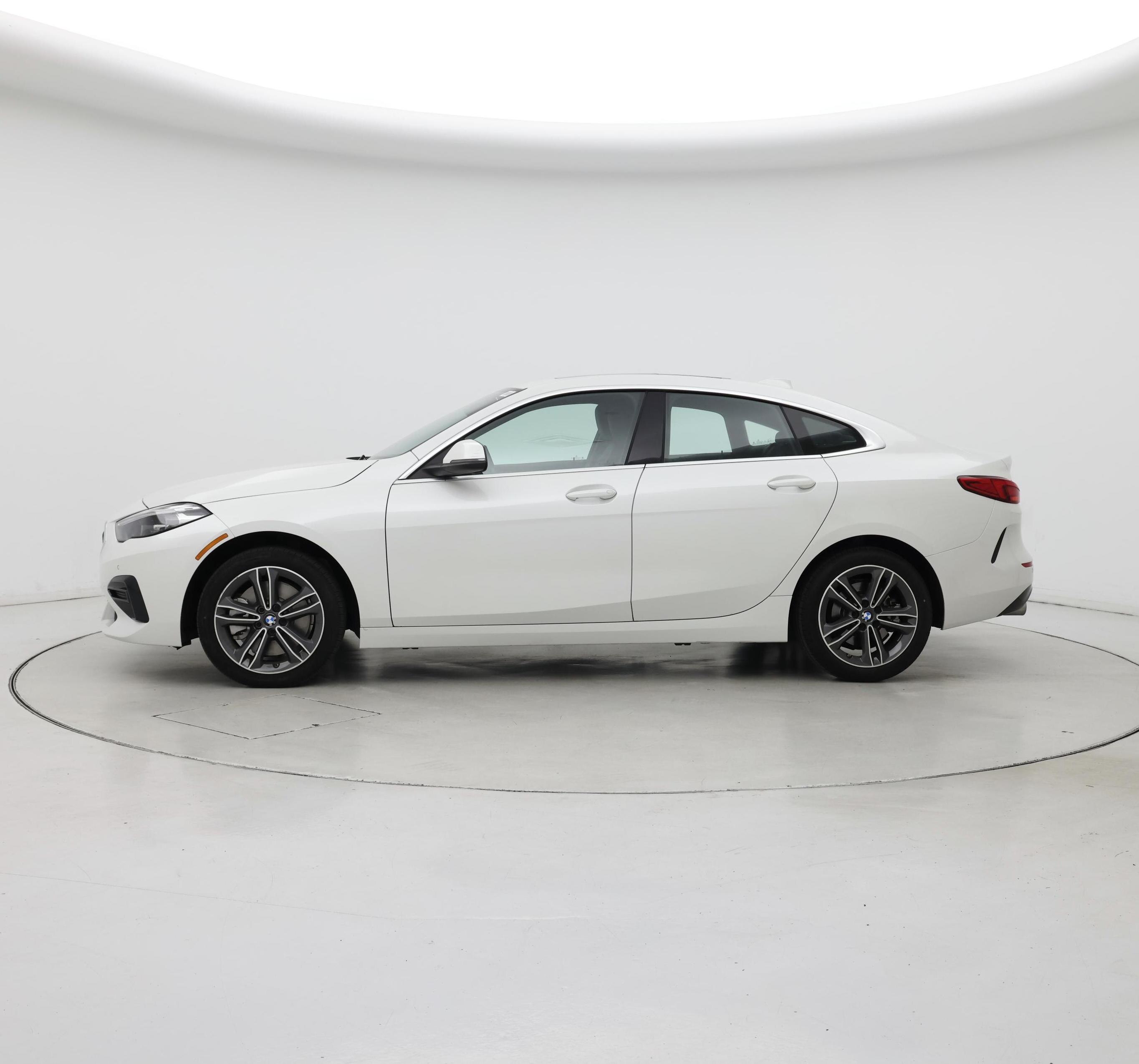 Thumbnail: 2024 BMW 2 Series - 3