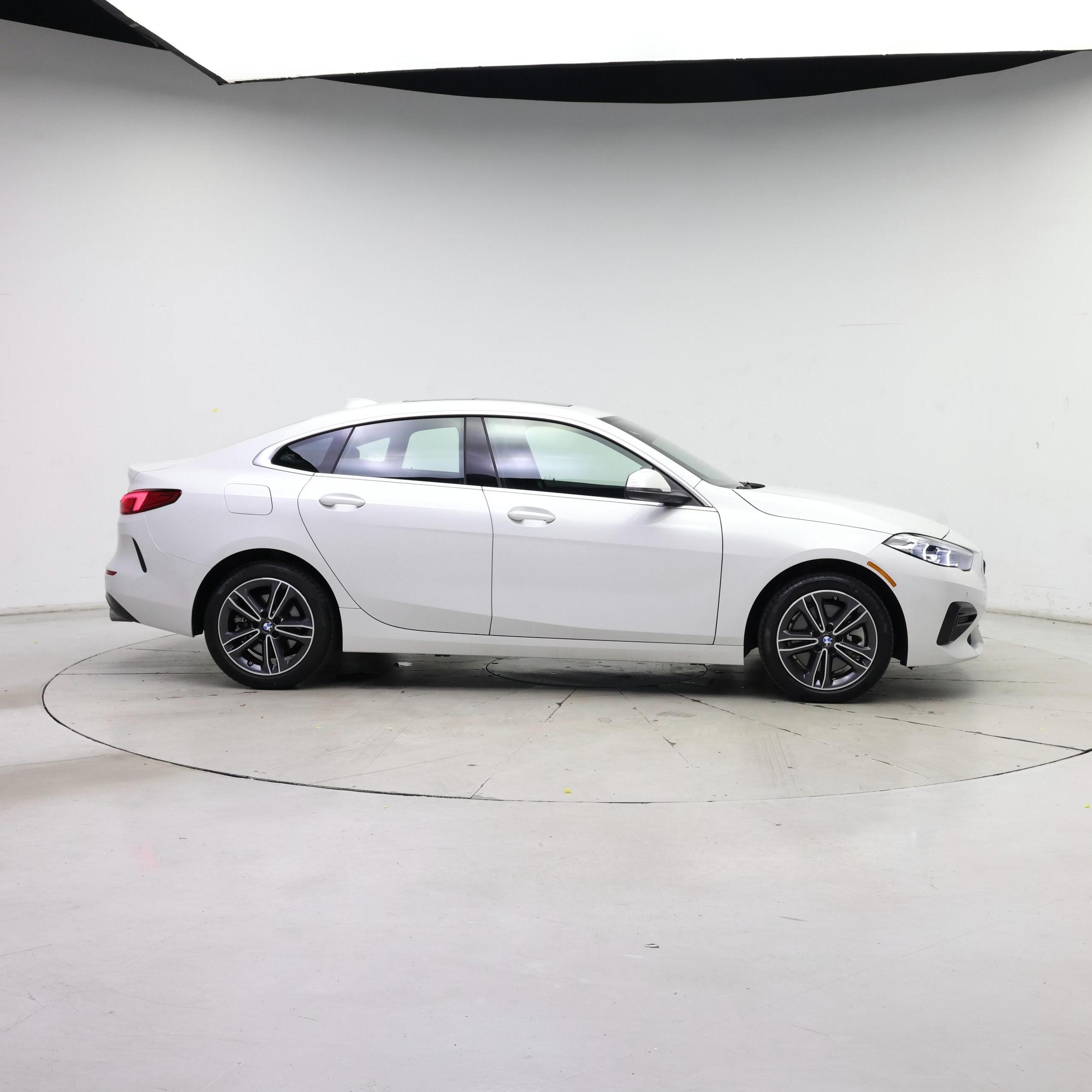 Thumbnail: 2024 BMW 2 Series - 7