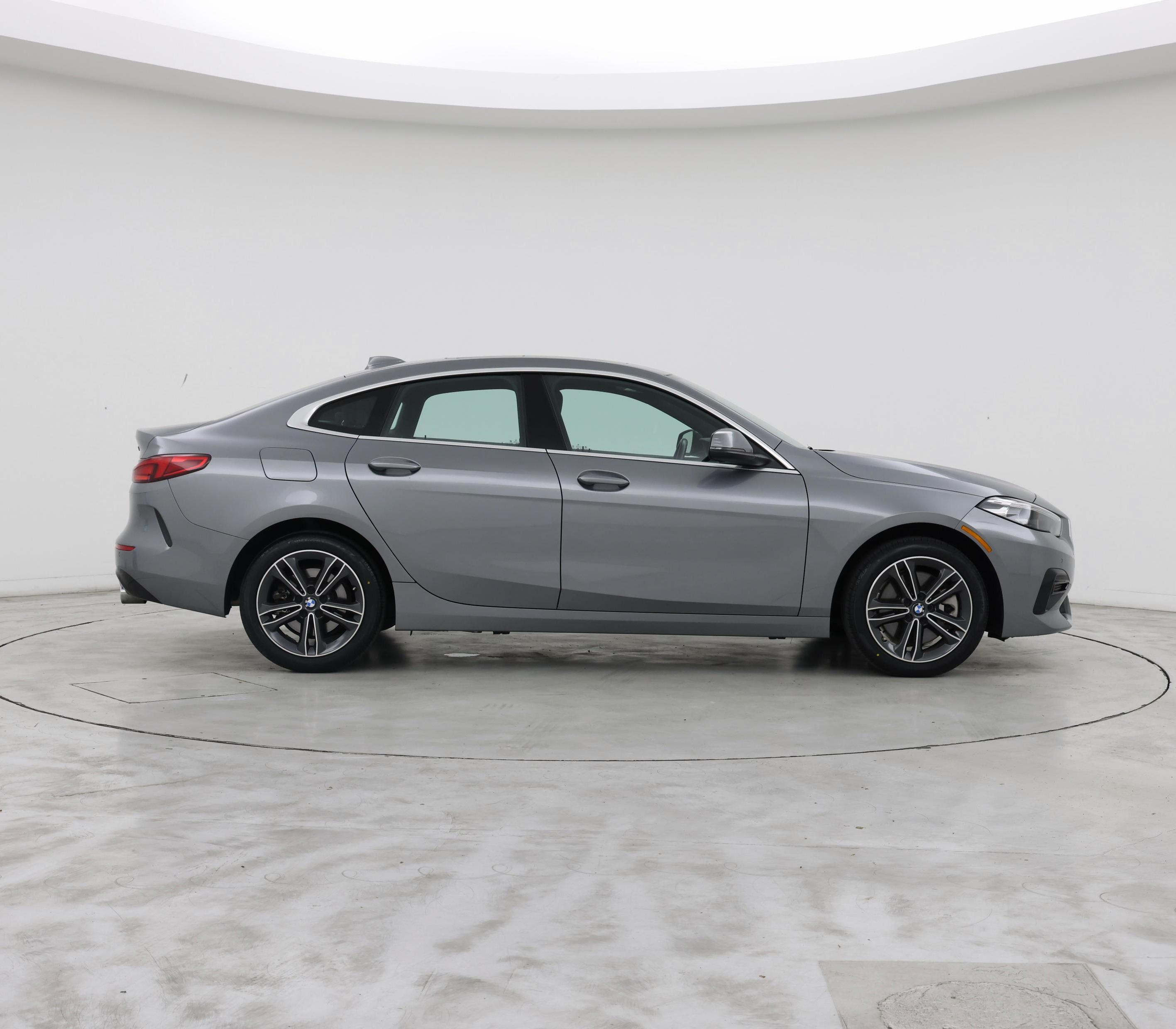 Thumbnail: 2024 BMW 2 Series - 7