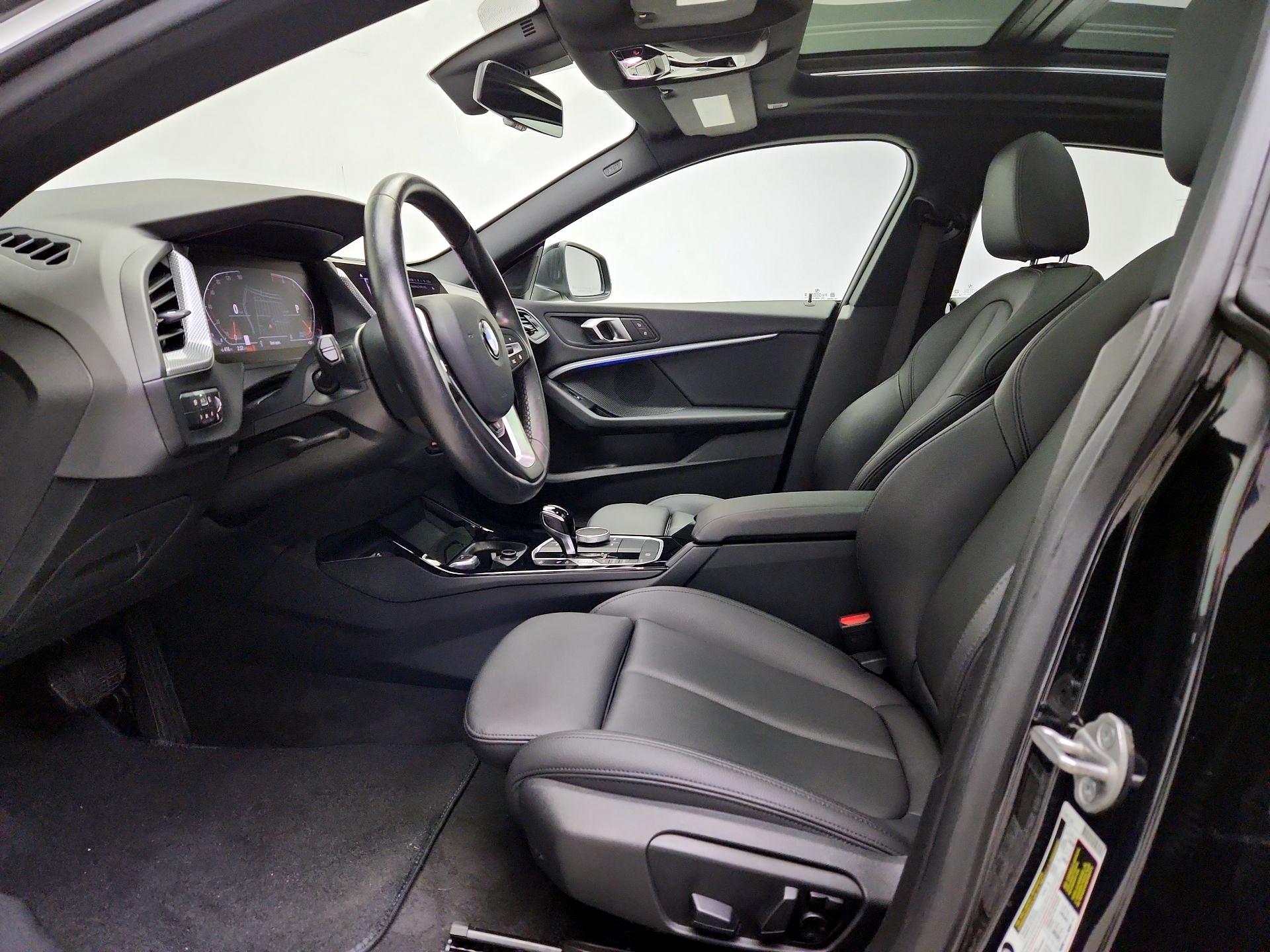 Thumbnail: 2024 BMW 2 Series - 11