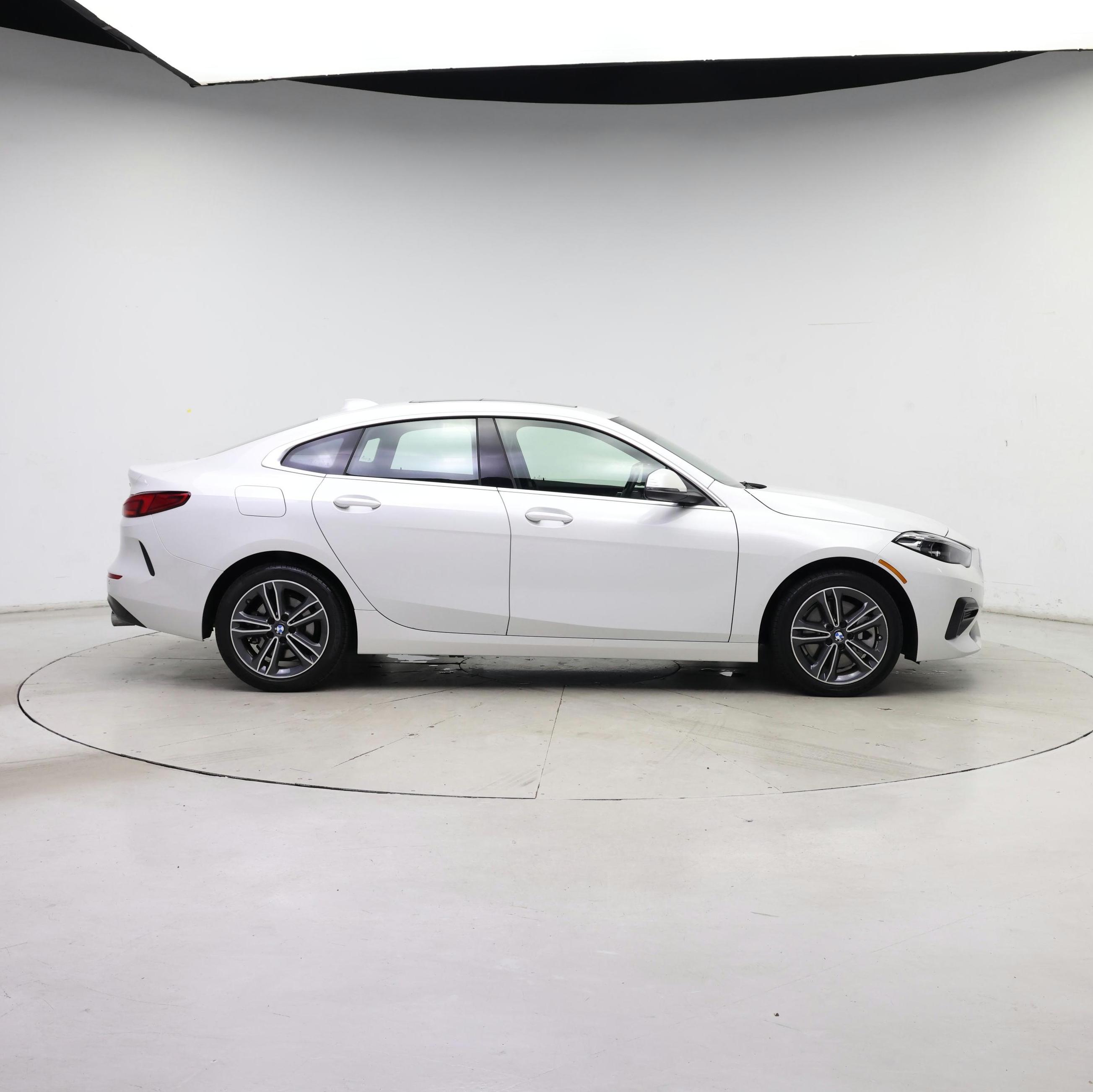 Thumbnail: 2024 BMW 2 Series - 7