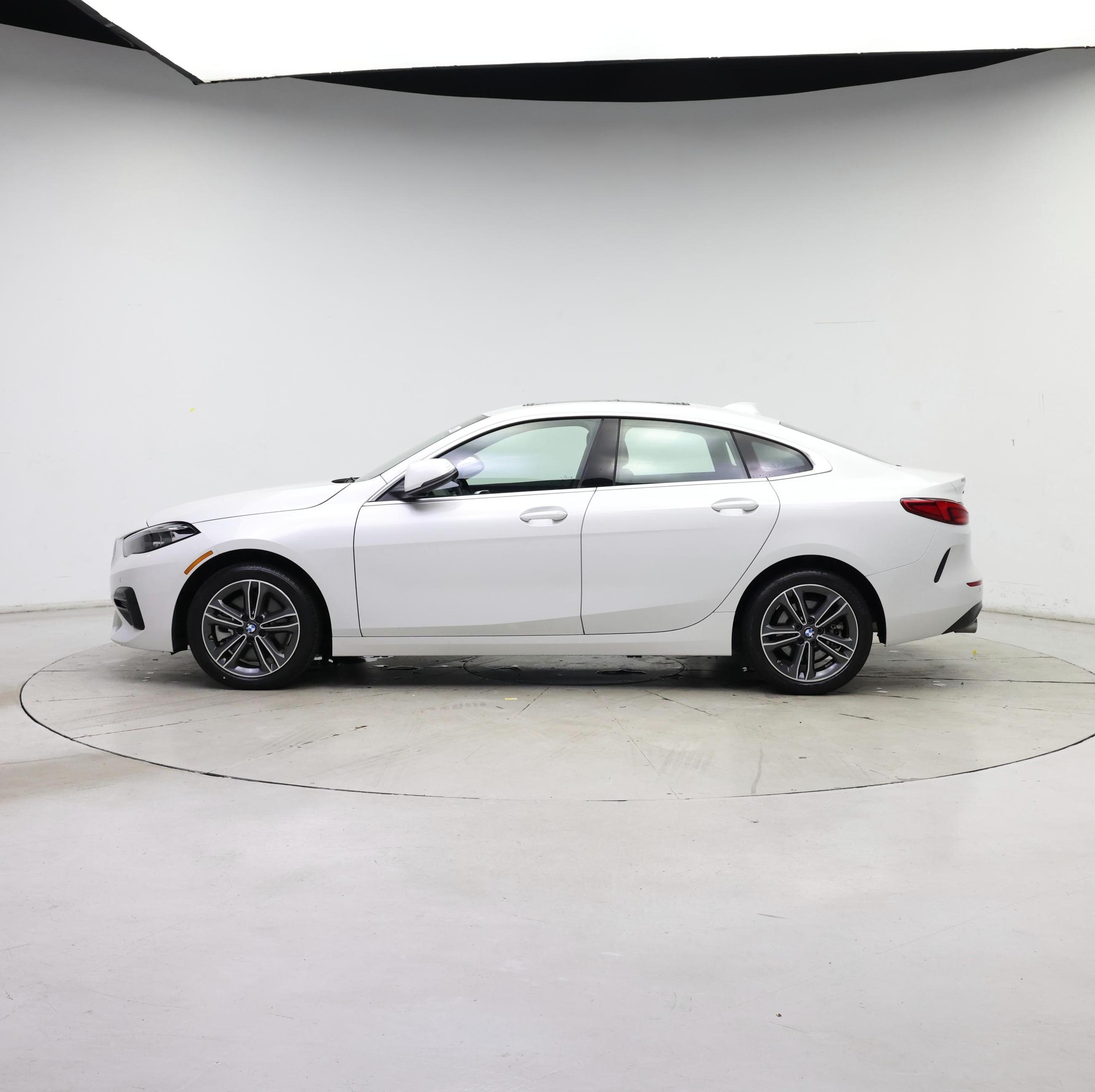 Thumbnail: 2024 BMW 2 Series - 3