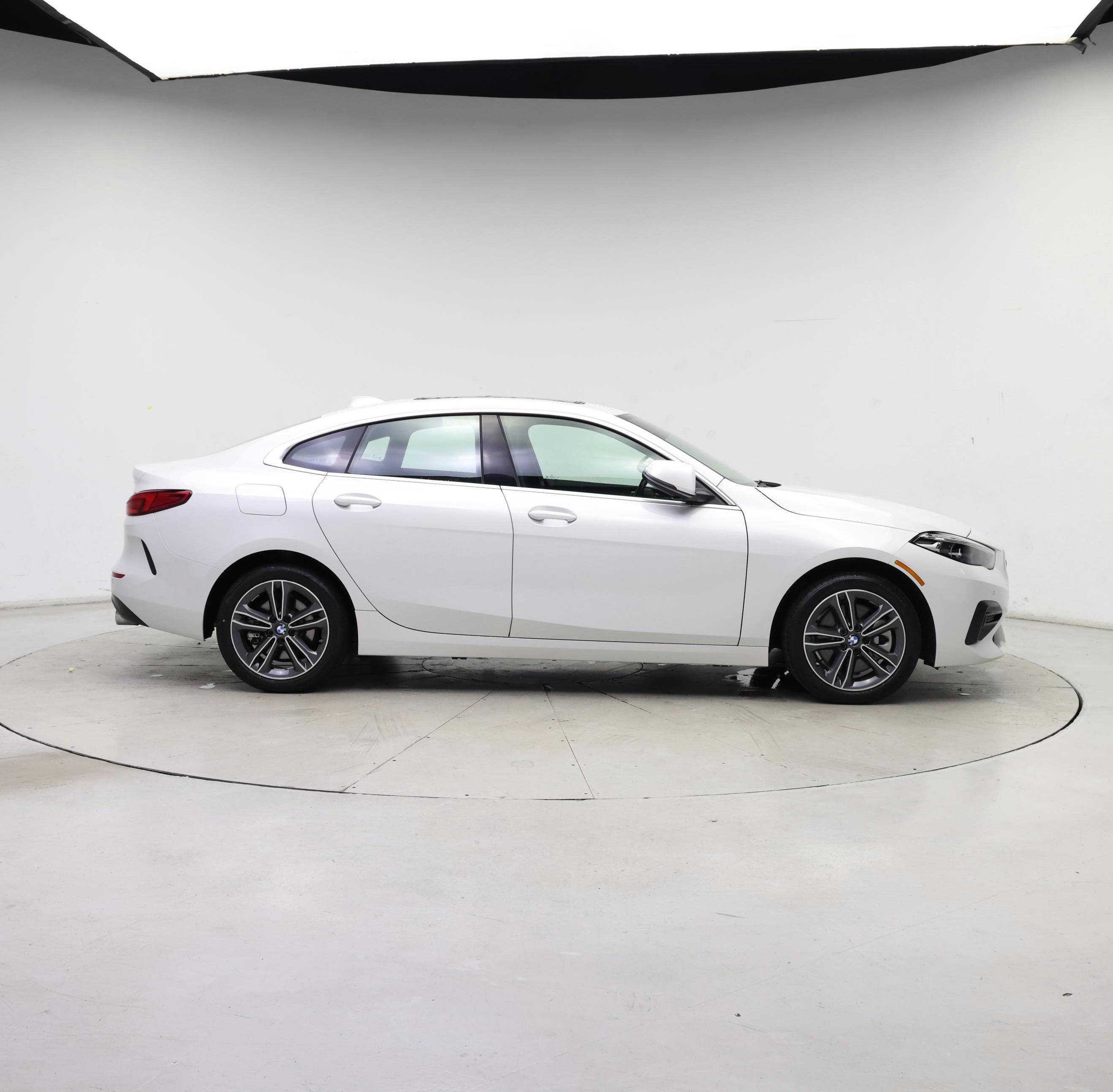 Thumbnail: 2024 BMW 2 Series - 7