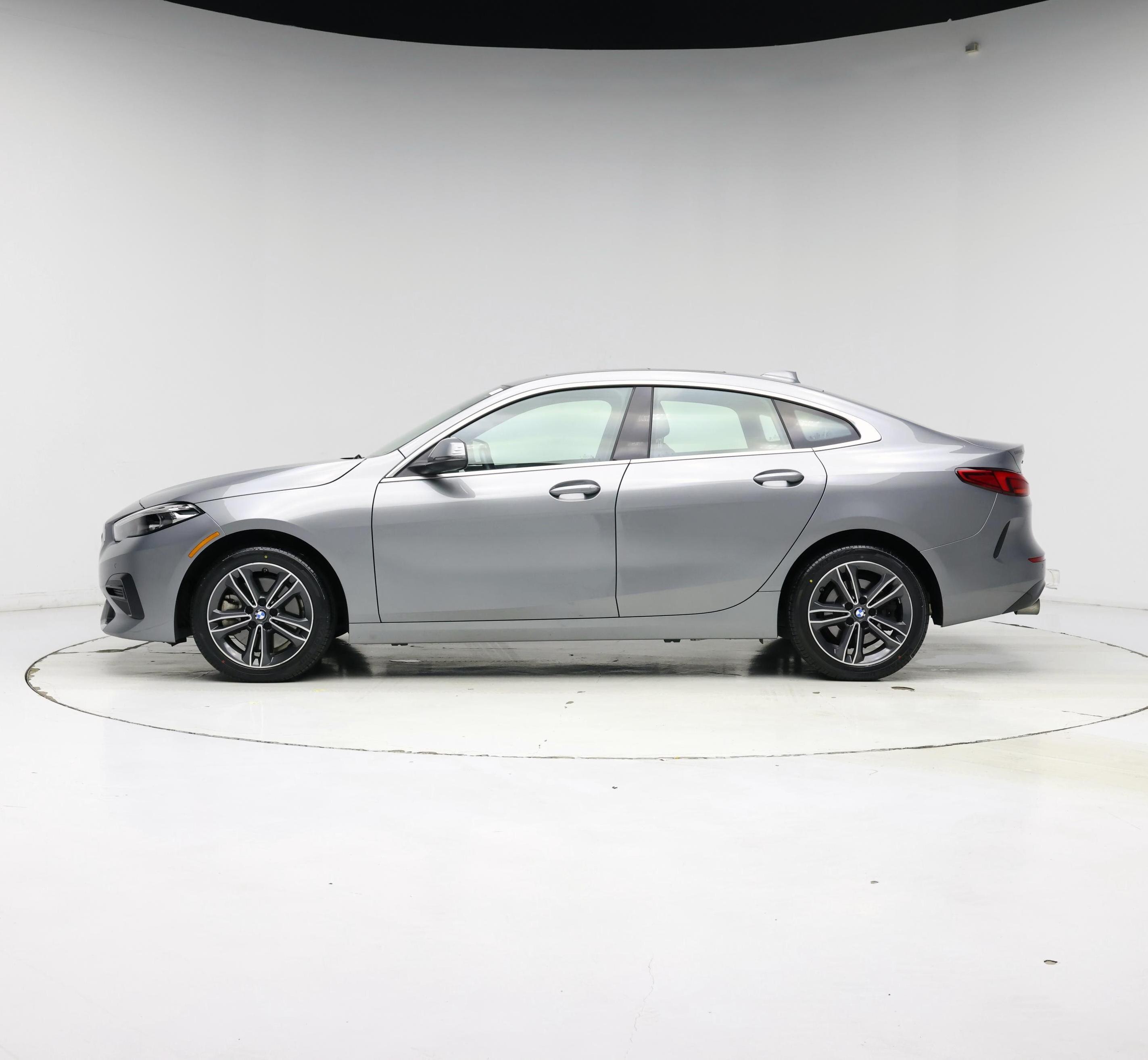Thumbnail: 2024 BMW 2 Series - 3